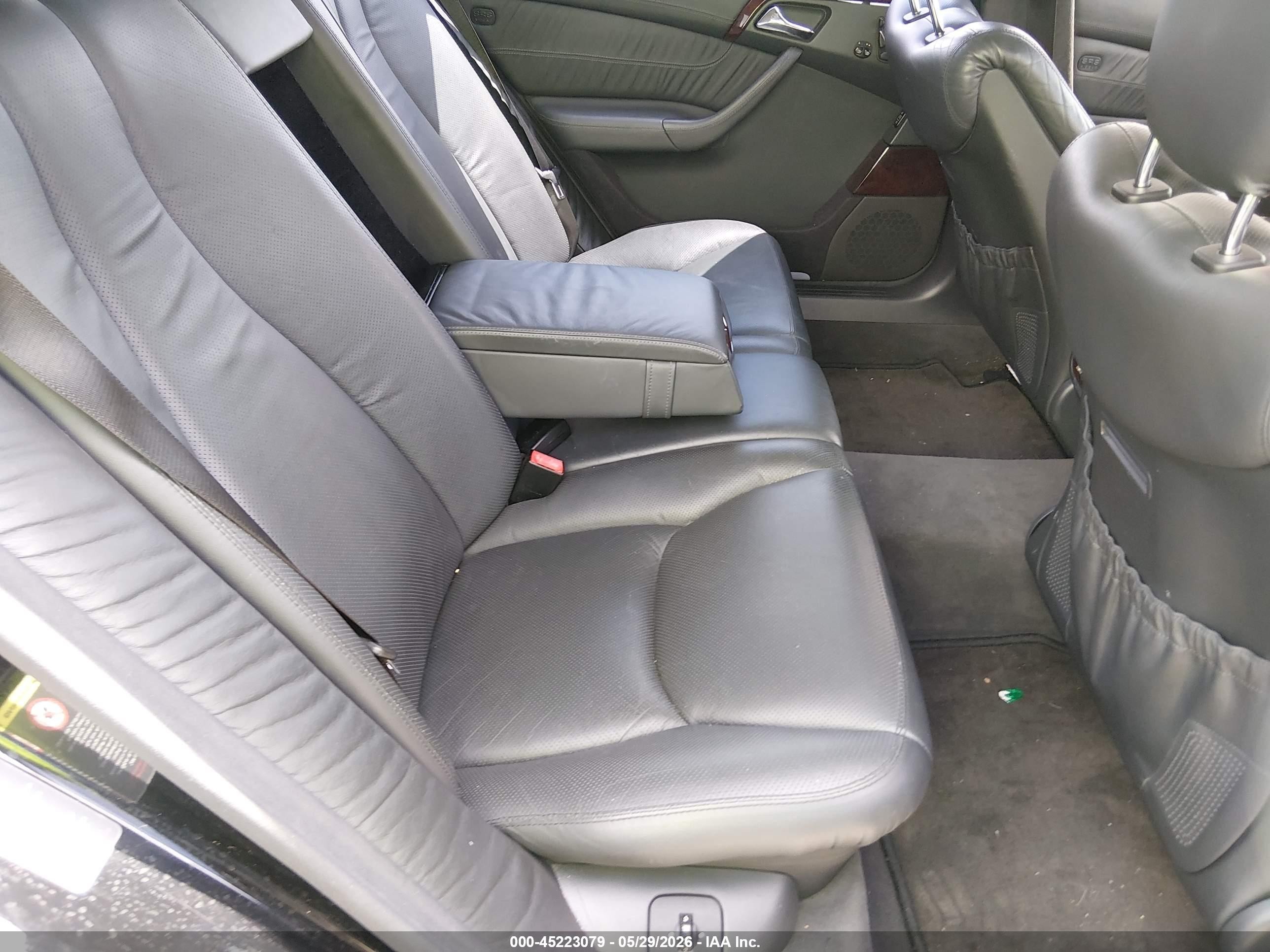 2001 Mercedes-benz S 600   Black vin: WDBNG78J01A189332
