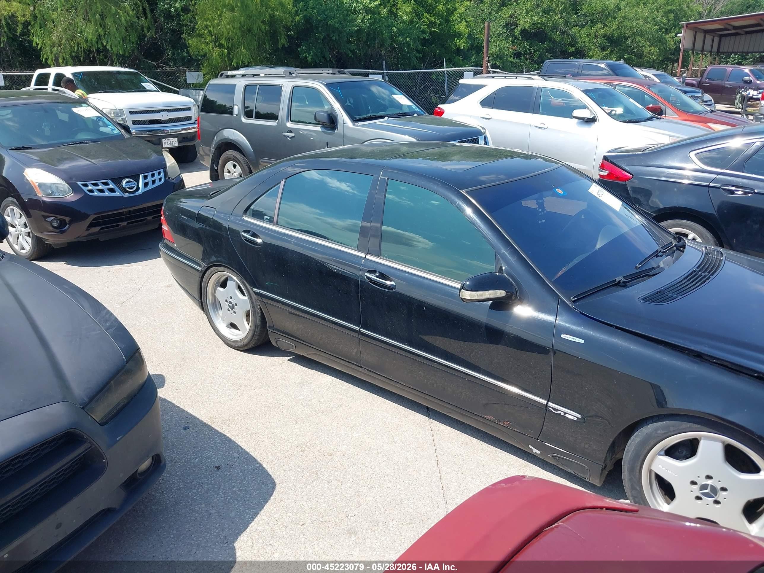 2001 Mercedes-benz S 600   Black vin: WDBNG78J01A189332