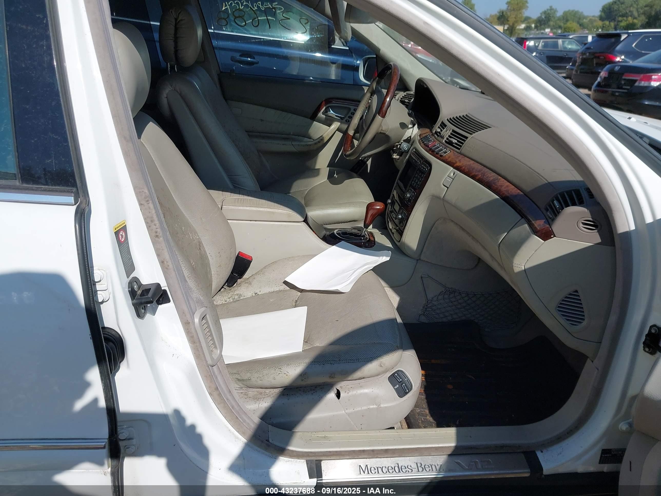 2001 Mercedes-benz S 600   White vin: WDBNG78J81A200805