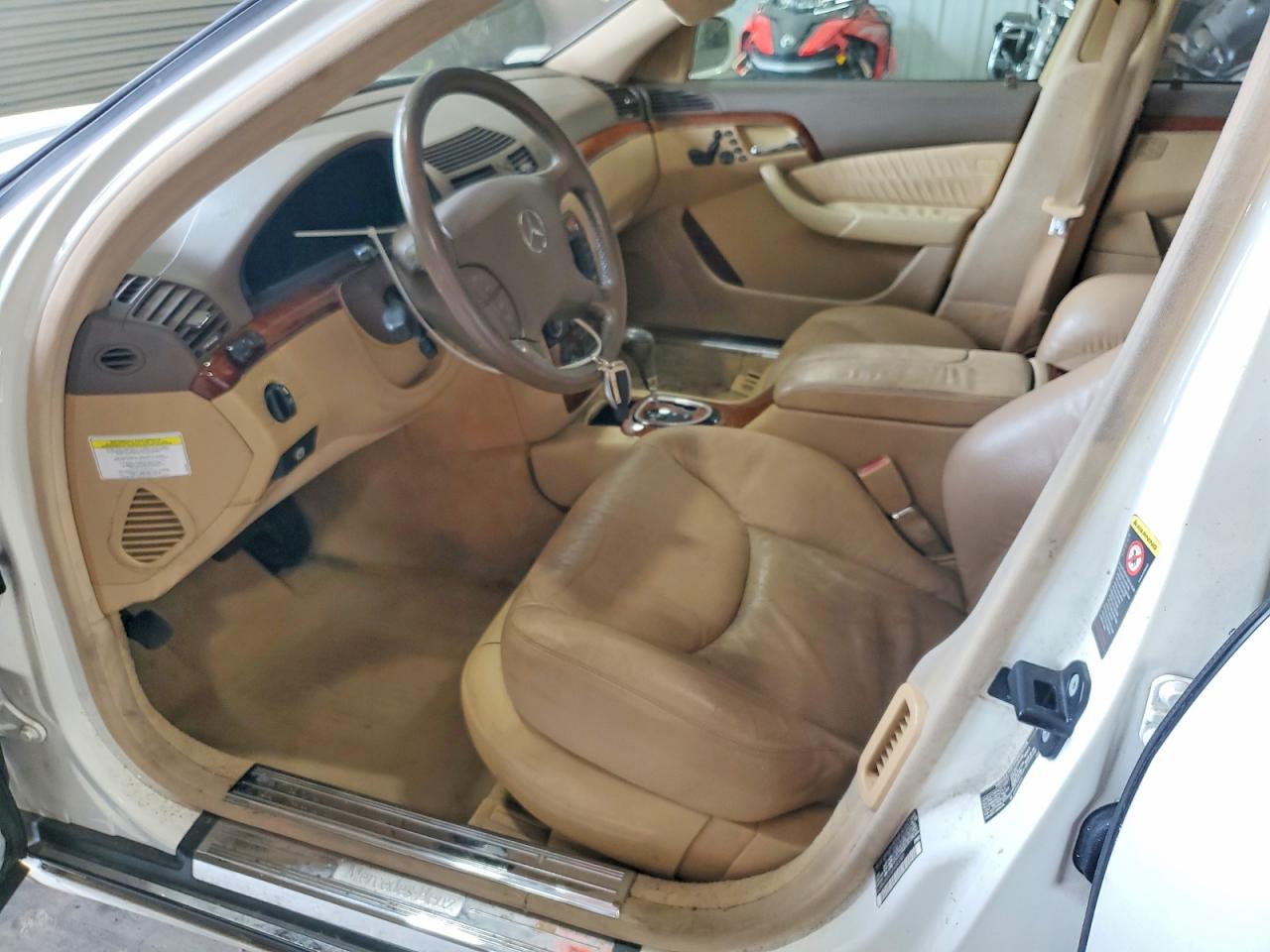 2006 Mercedes-benz S 430 4matic White vin: WDBNG83J26A480080