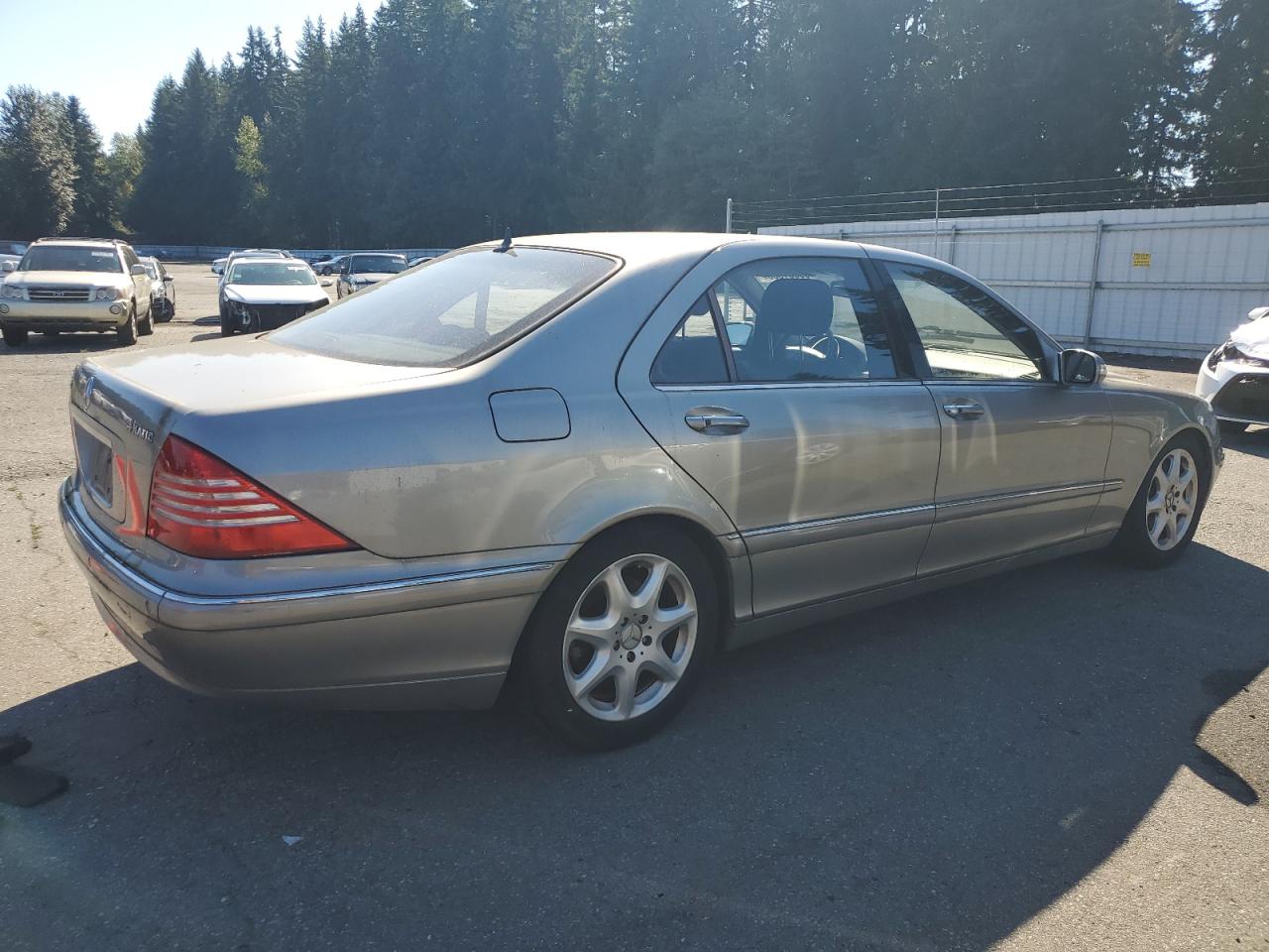 2004 Mercedes-benz S 500 4matic Бежевый vin: WDBNG84J54A393012