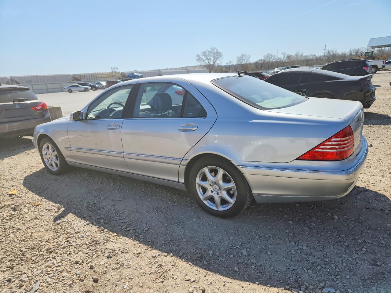 2004 Mercedes Benz 500 Silver vin: WDBNG84J54A406888