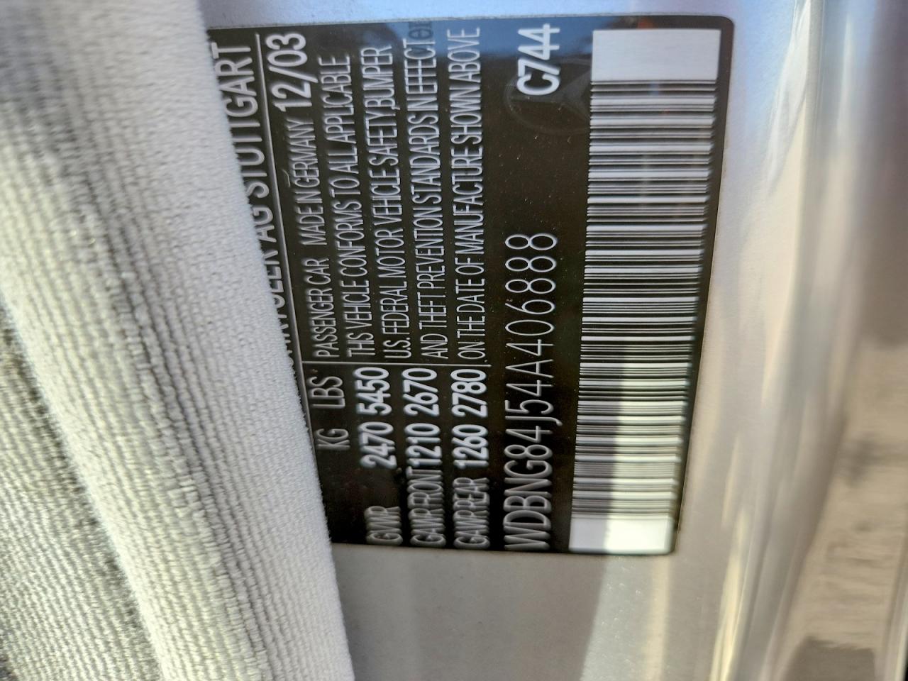 2004 Mercedes Benz 500 Silver vin: WDBNG84J54A406888