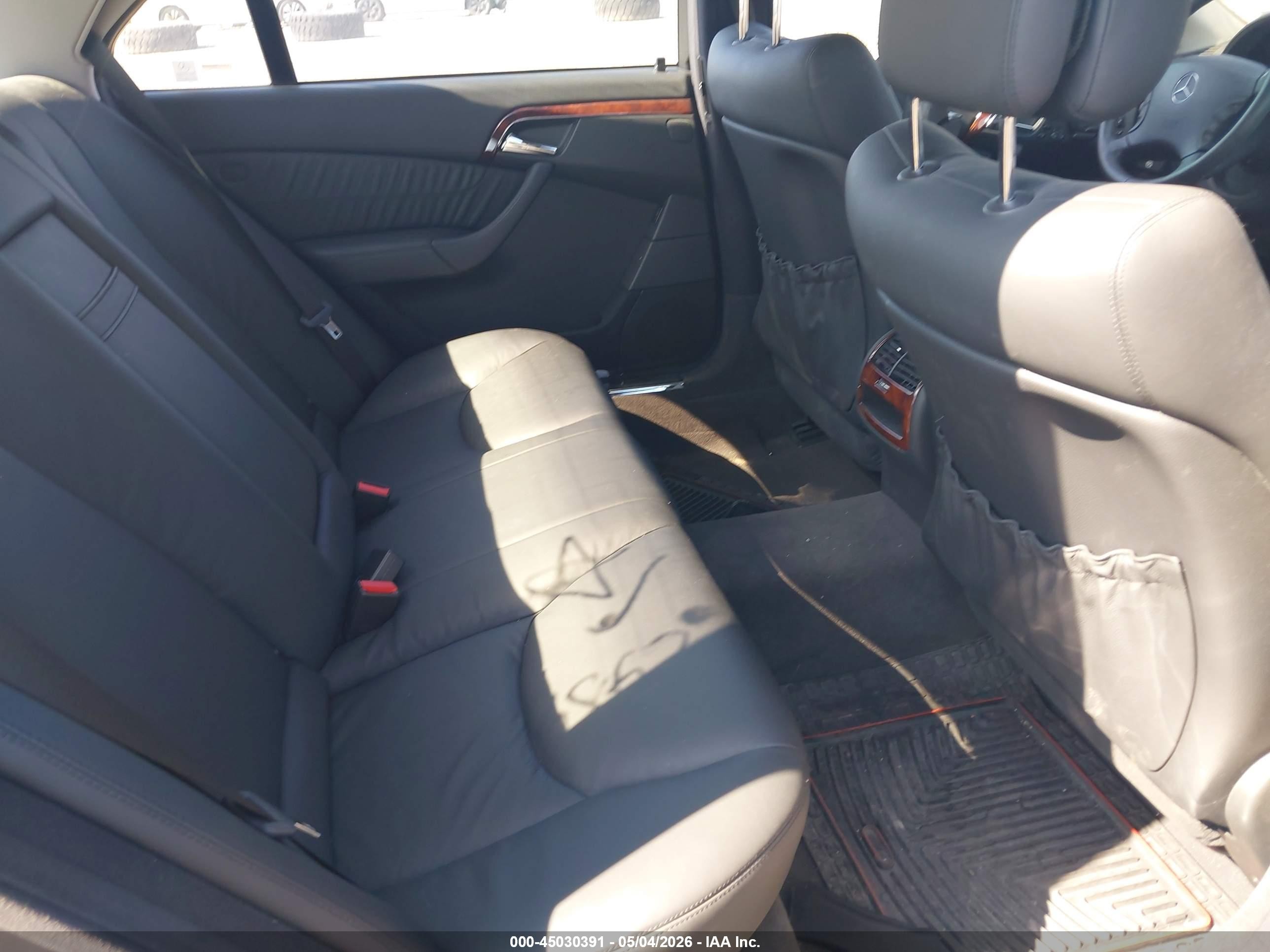 2005 Mercedes-benz S 500 4matic Золотой vin: WDBNG84J65A451999