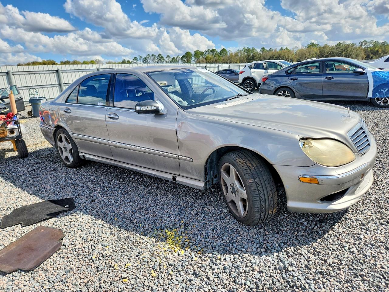 2004 Mercedes-benz S 500 4matic Gold vin: WDBNG84J84A402480