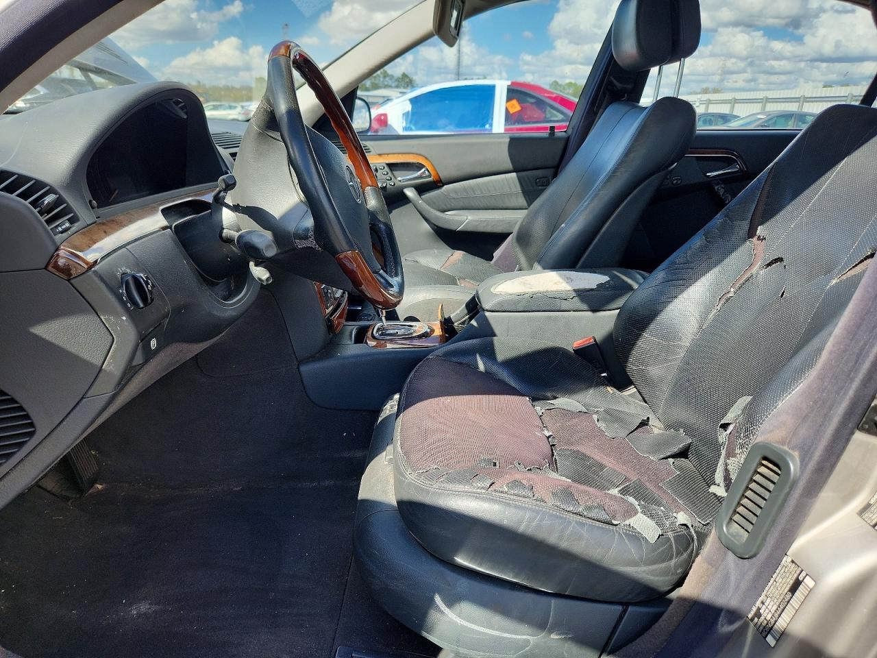 2004 Mercedes-benz S 500 4matic Gold vin: WDBNG84J84A402480