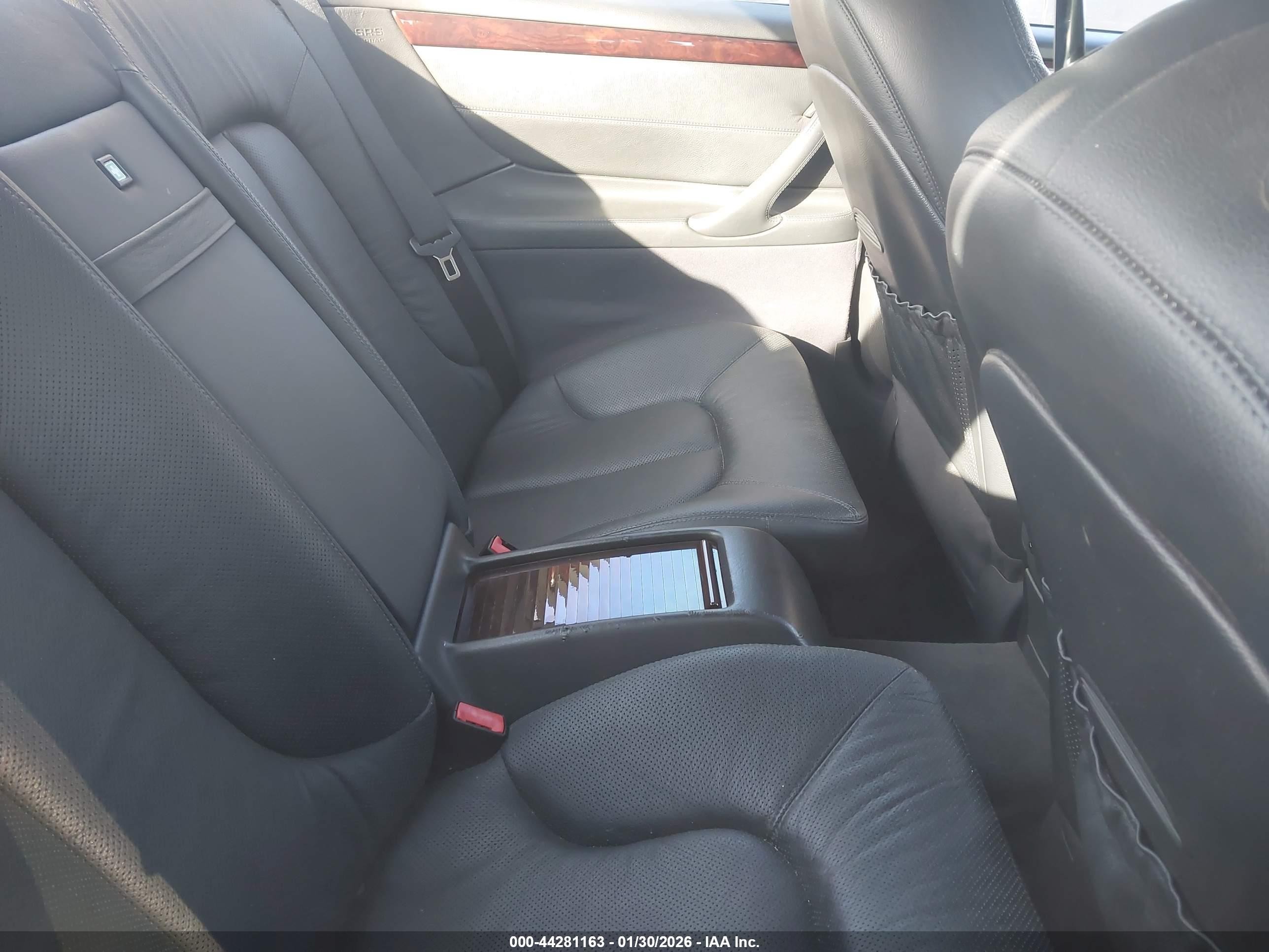 2002 Mercedes-benz Cl 55 Amg   Серебряный vin: WDBPJ73J32A019601