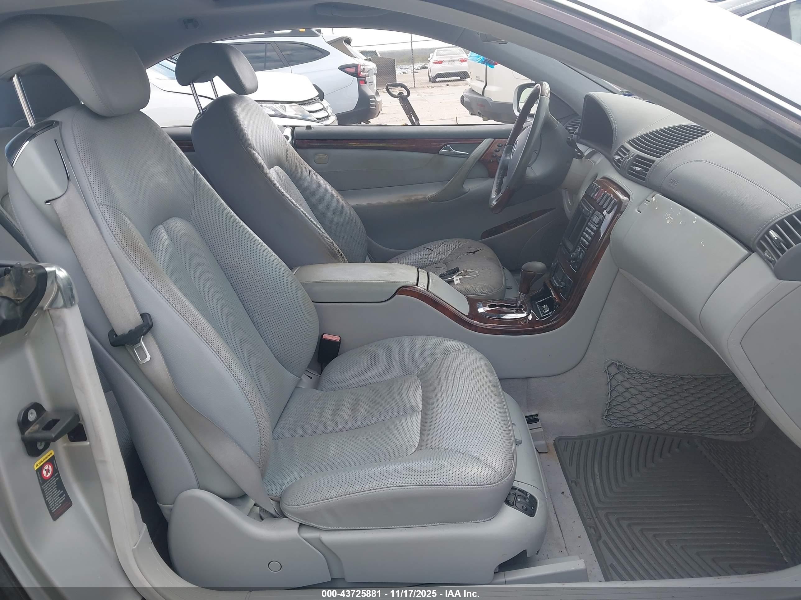 2002 Mercedes-benz Cl 55 Amg   Серебряный vin: WDBPJ73J72A030293