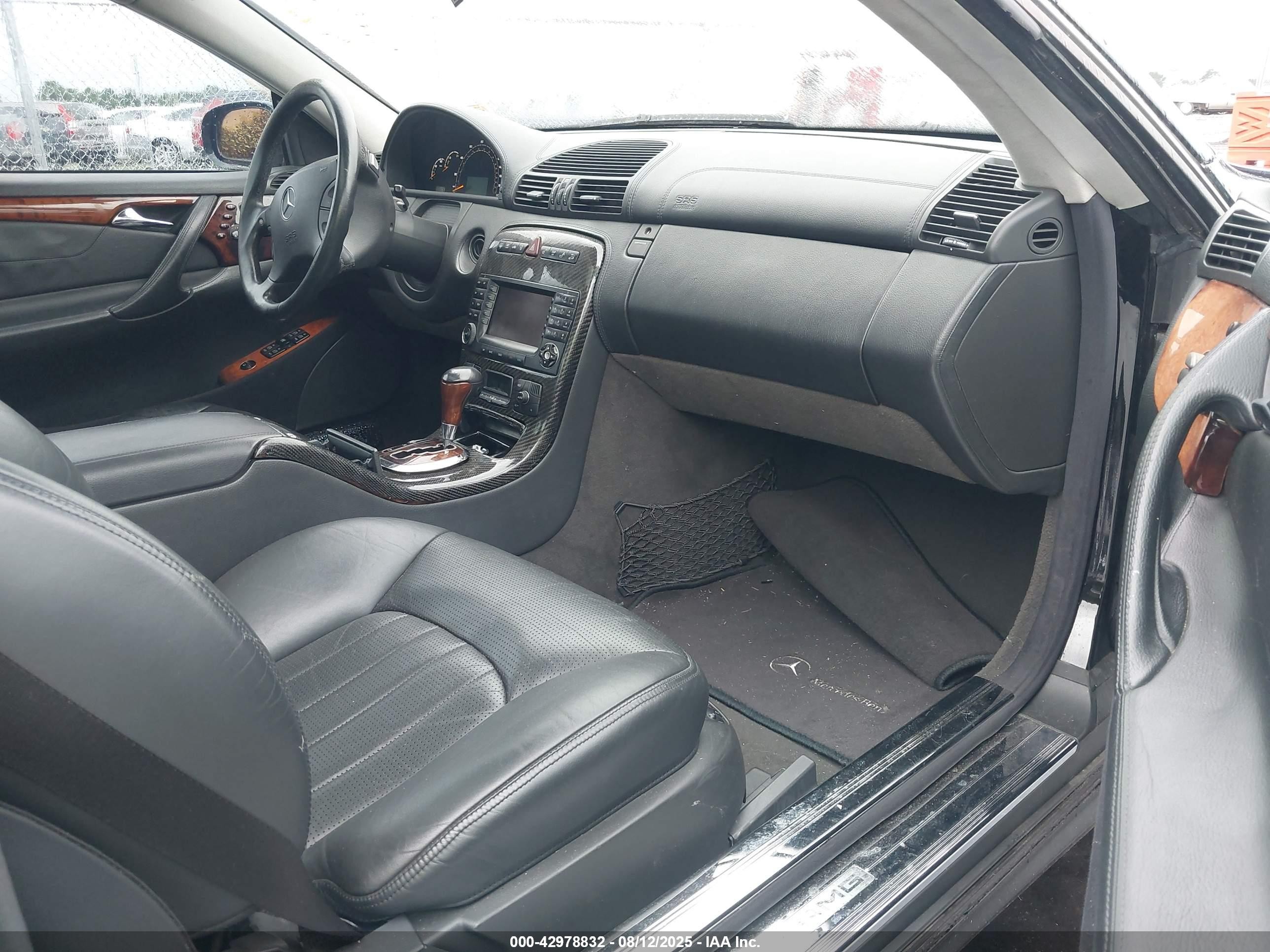 2004 Mercedes-benz Cl 55 Amg   Black vin: WDBPJ74J44A039552