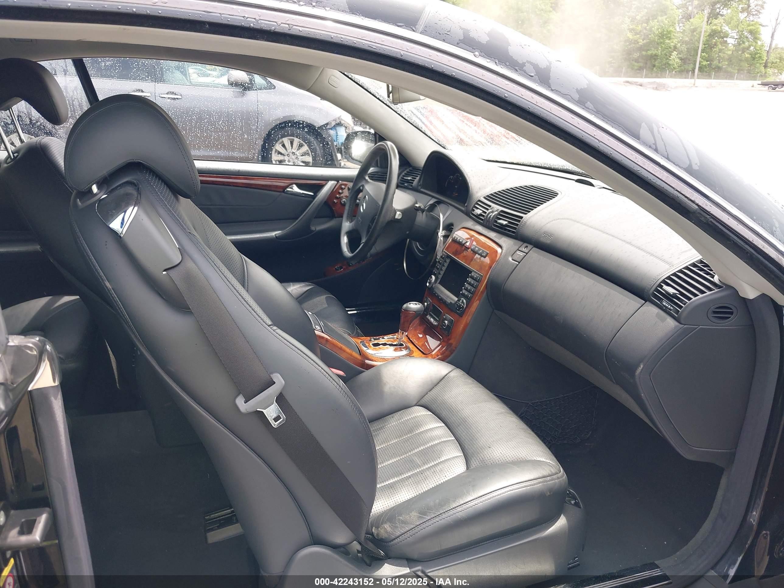 2004 Mercedes-benz Cl 55 Amg   Black vin: WDBPJ74J54A042363