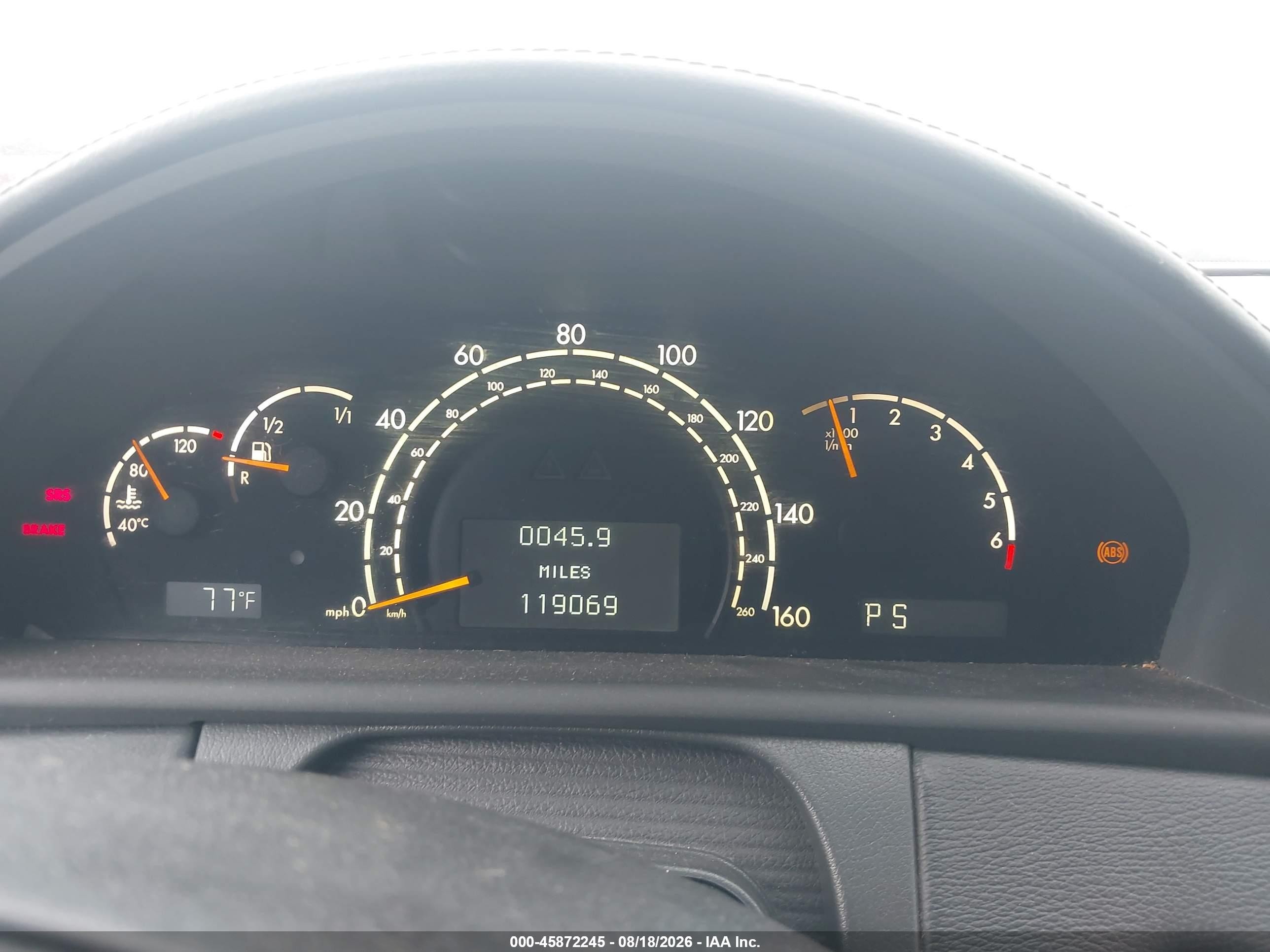 2000 Mercedes-benz Cl 500 Silver vin: WDBPJ75J0YA004222