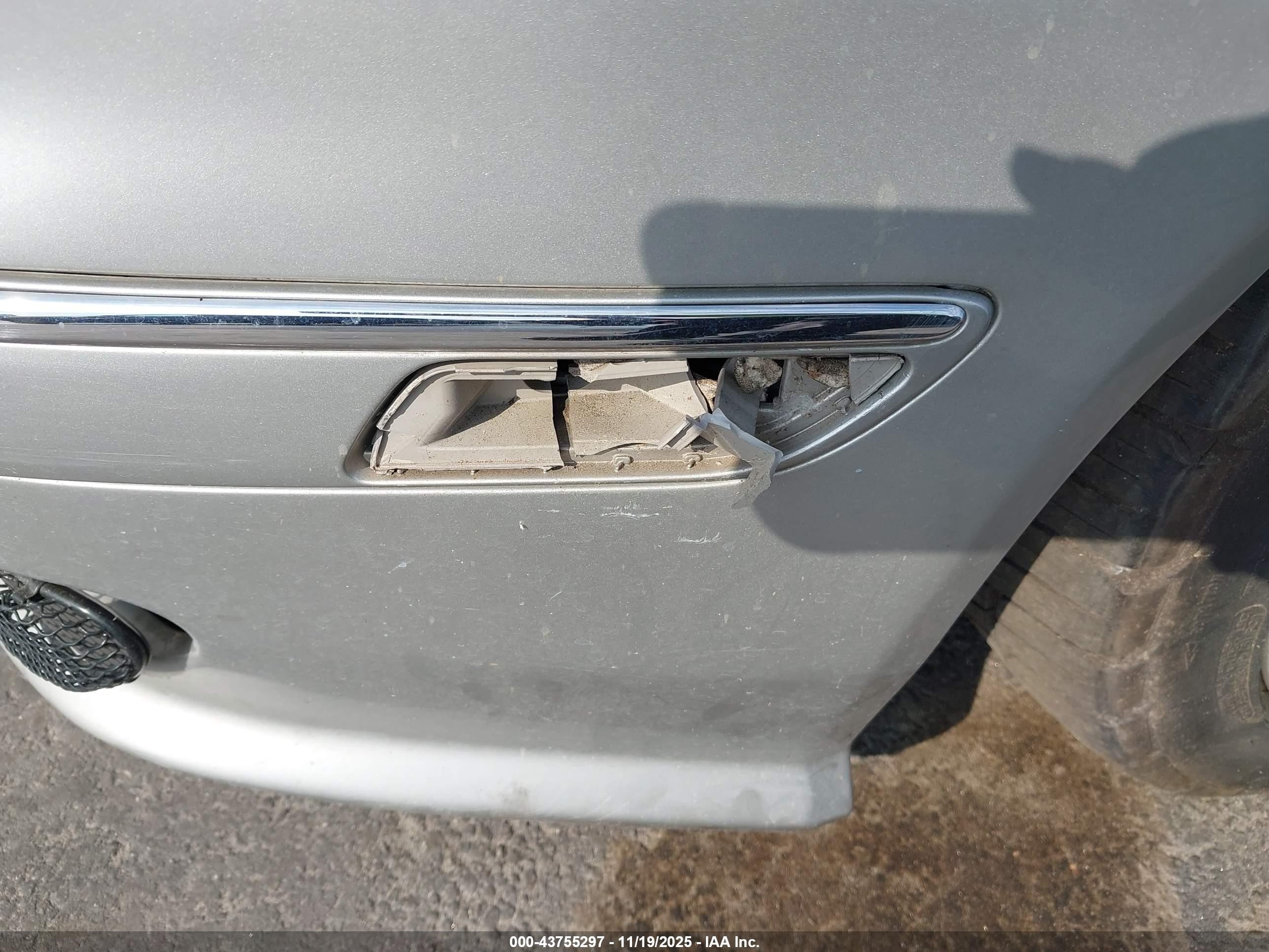 2002 Mercedes-benz Cl 500   Серебряный vin: WDBPJ75J22A021787