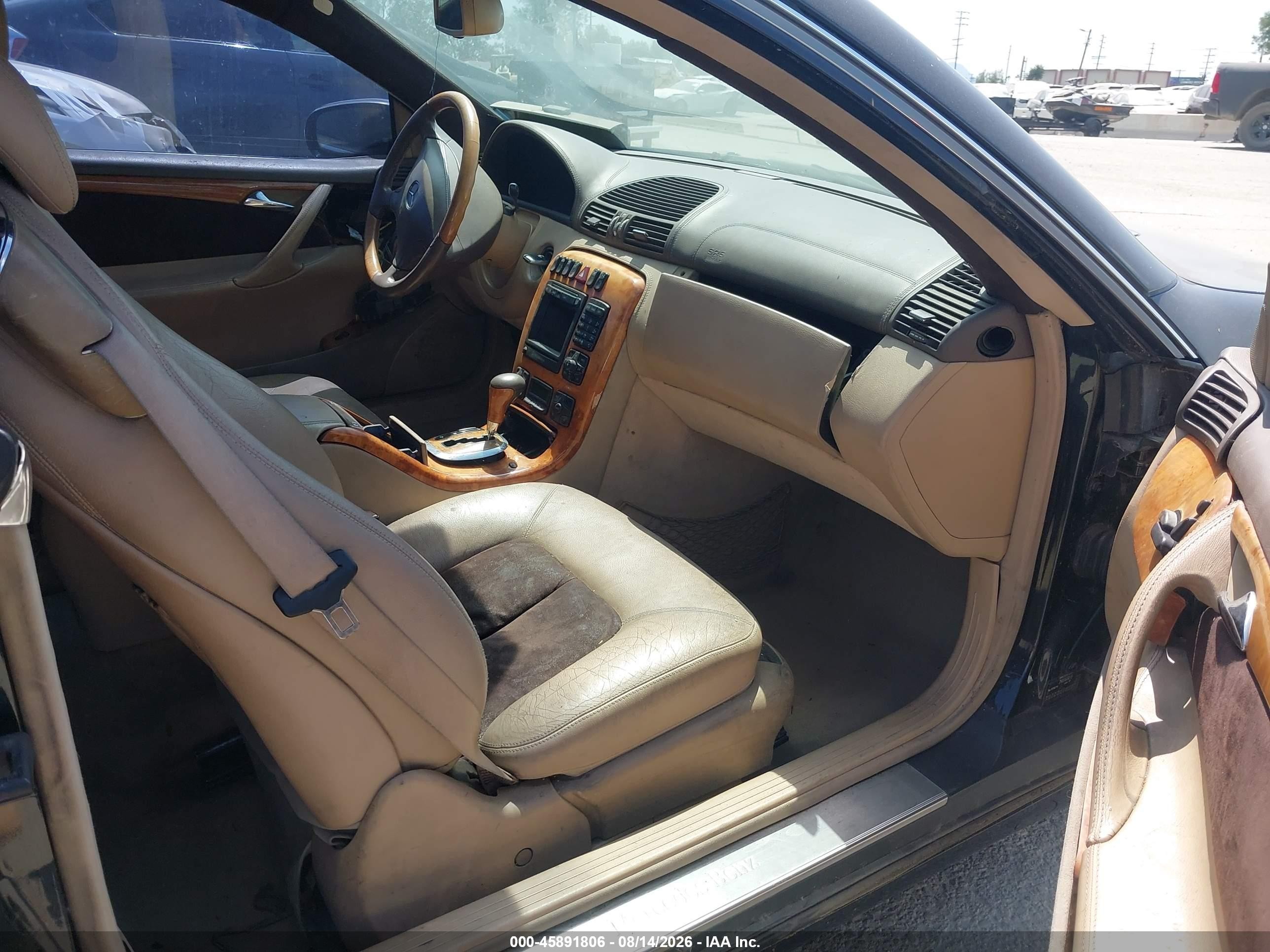 2000 Mercedes-benz Cl 500   Black vin: WDBPJ75J2YA001709