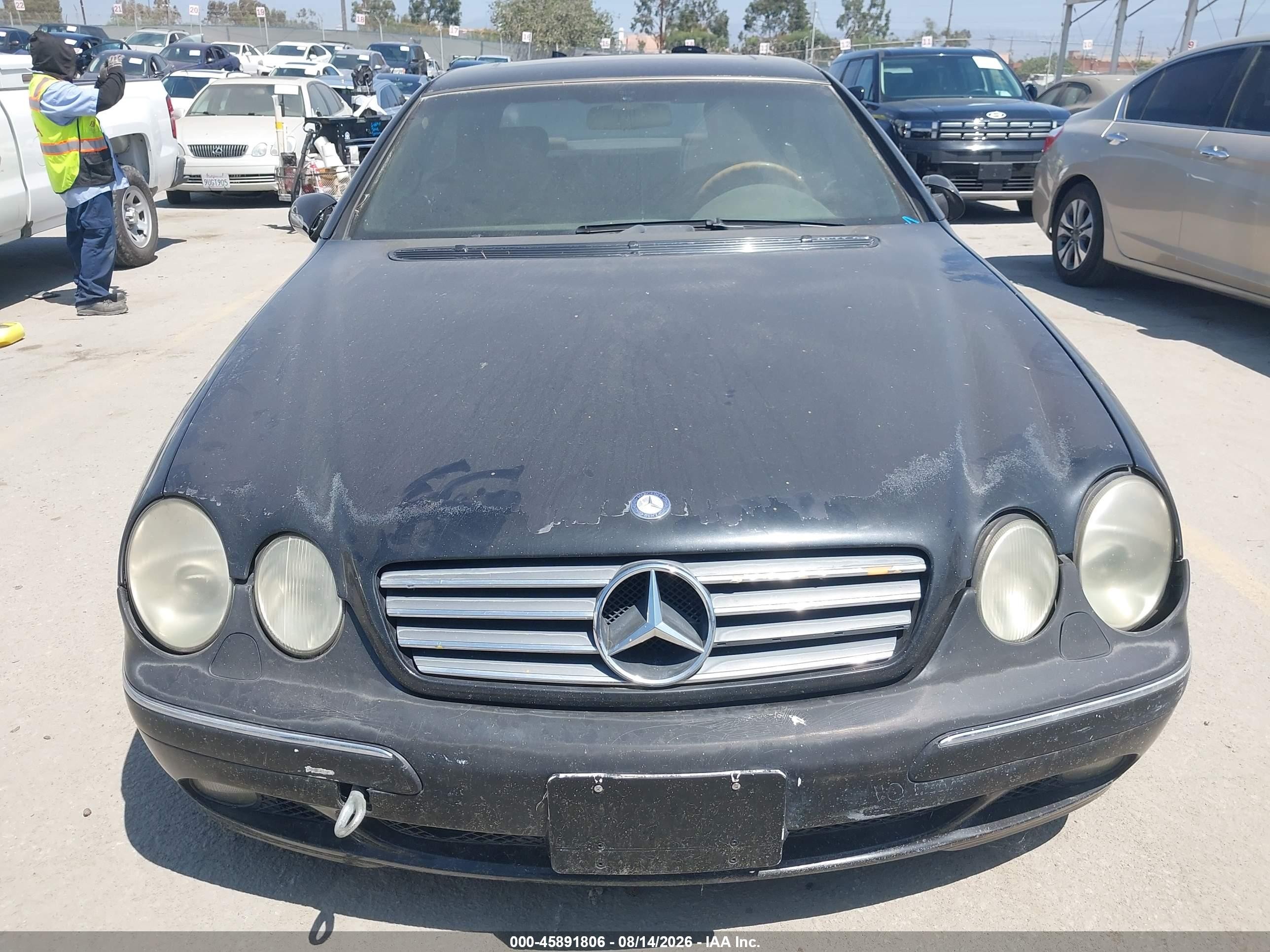 2000 Mercedes-benz Cl 500   Black vin: WDBPJ75J2YA001709