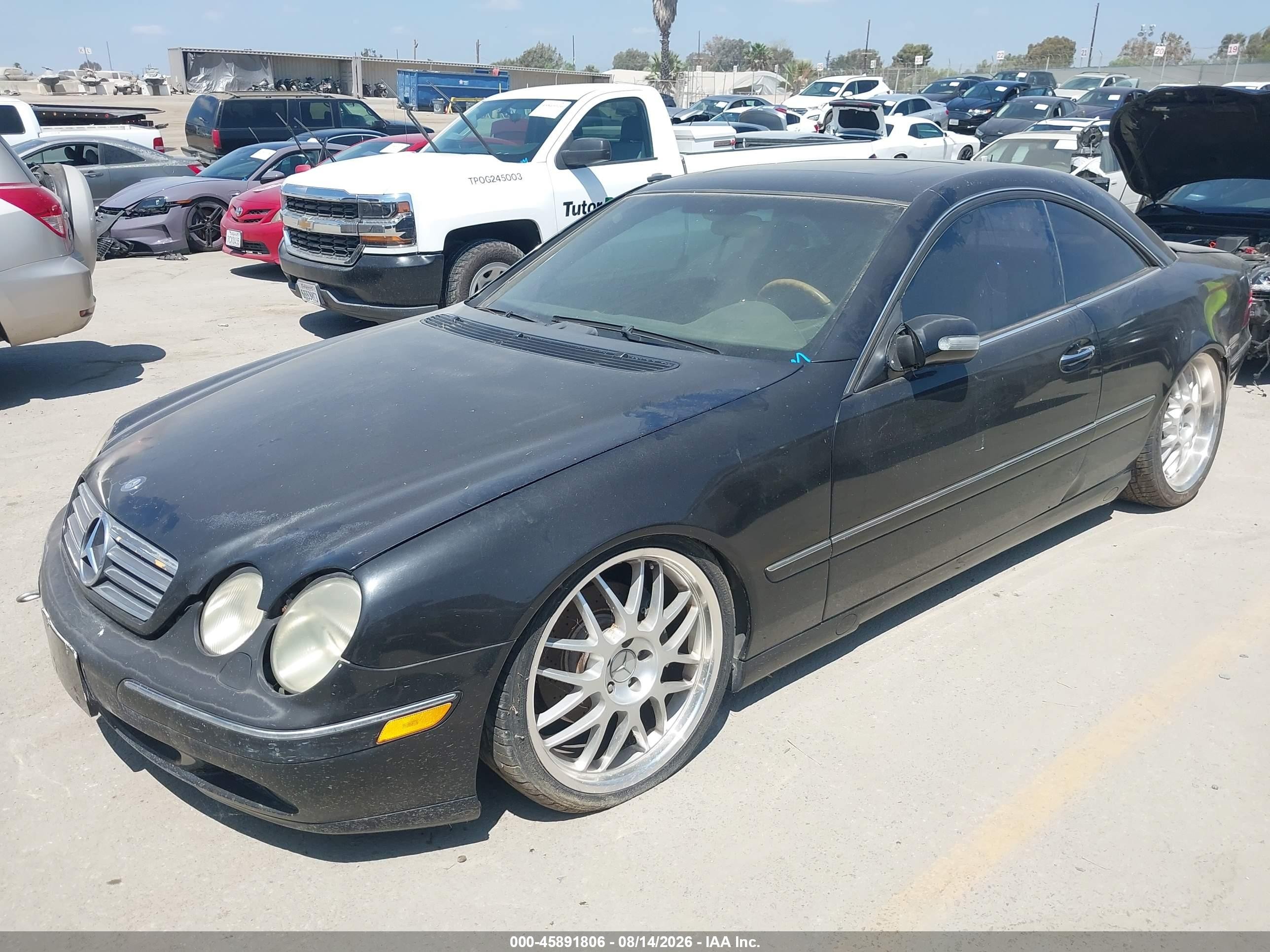 2000 Mercedes-benz Cl 500   Black vin: WDBPJ75J2YA001709