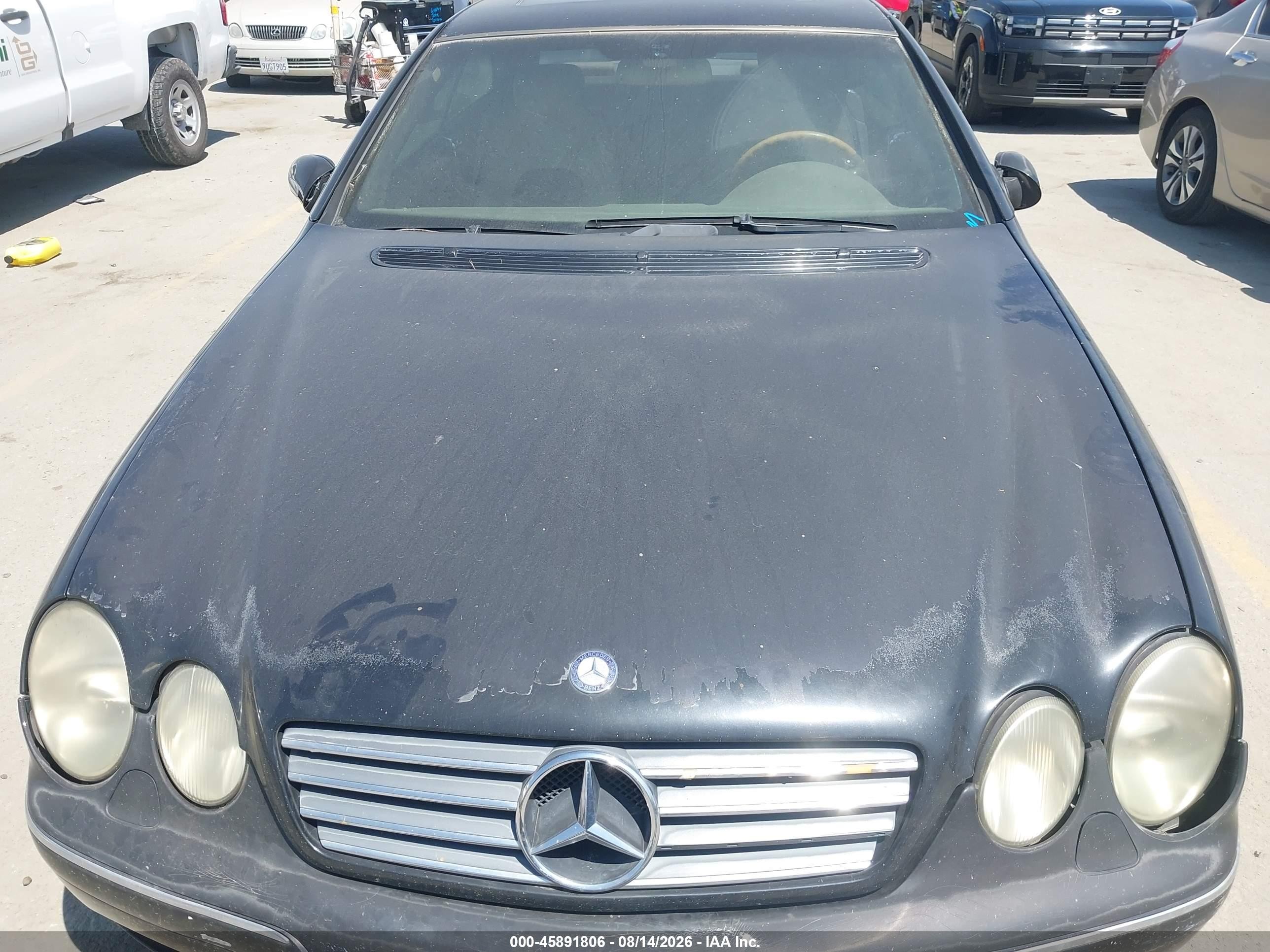 2000 Mercedes-benz Cl 500   Black vin: WDBPJ75J2YA001709
