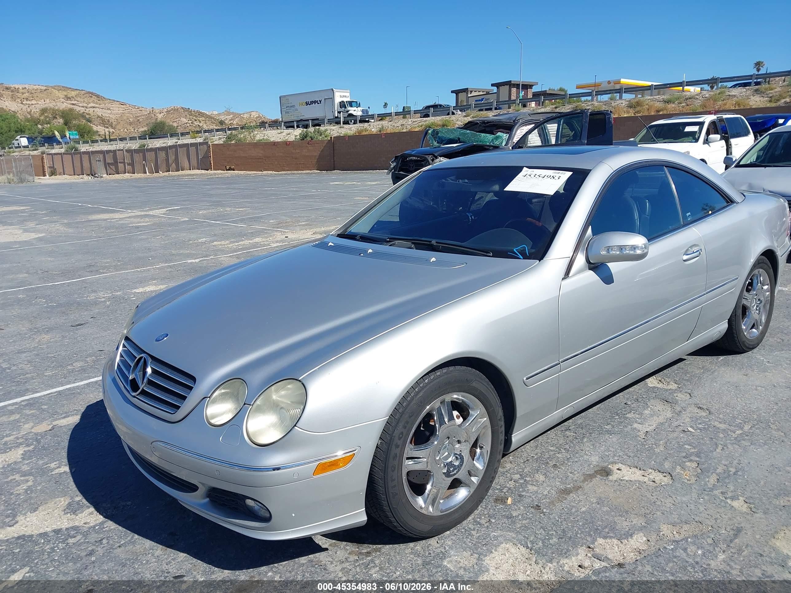 2004 Mercedes-benz Cl 500   Серебряный vin: WDBPJ75J34A038584