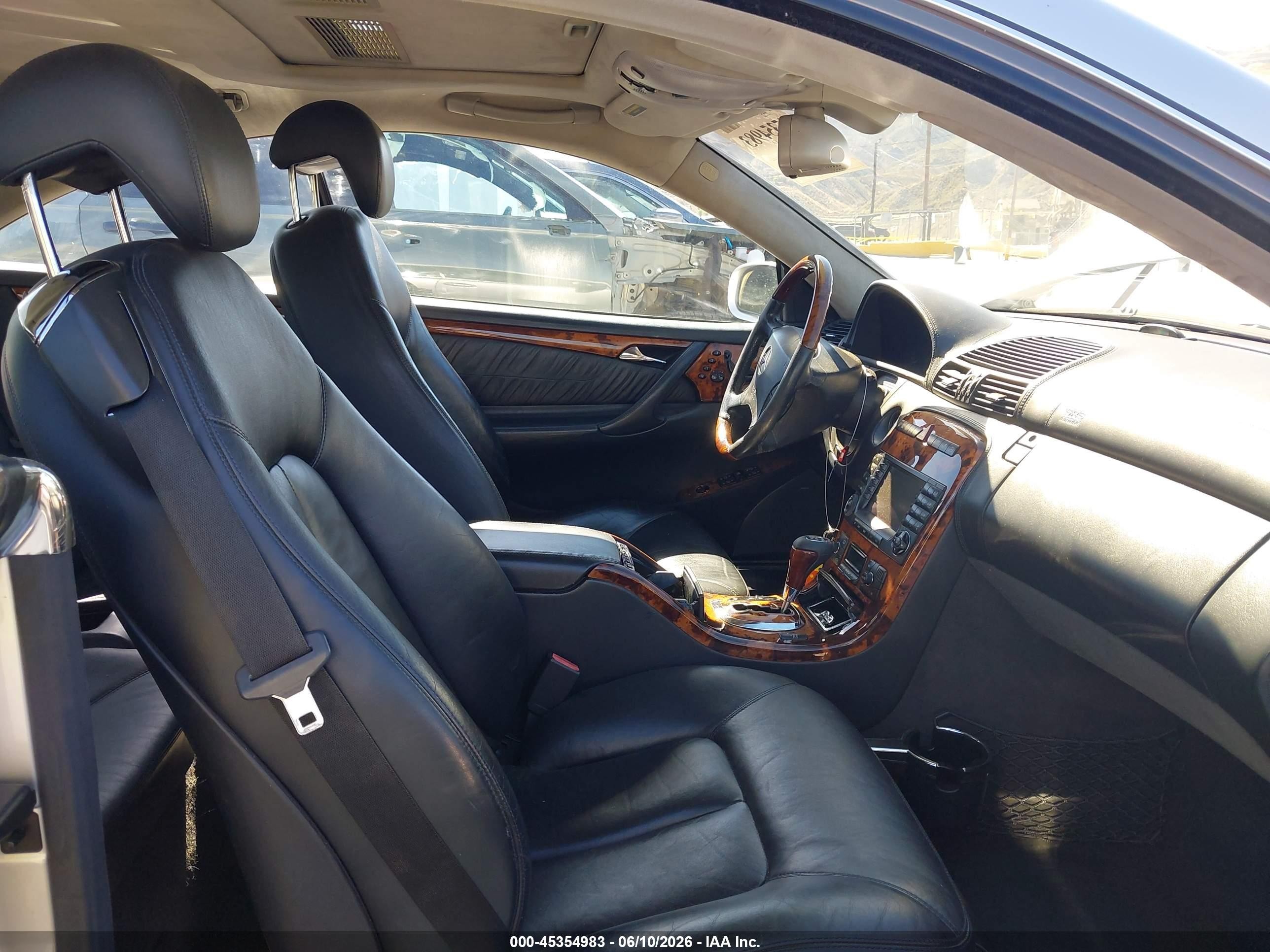 2004 Mercedes-benz Cl 500   Серебряный vin: WDBPJ75J34A038584