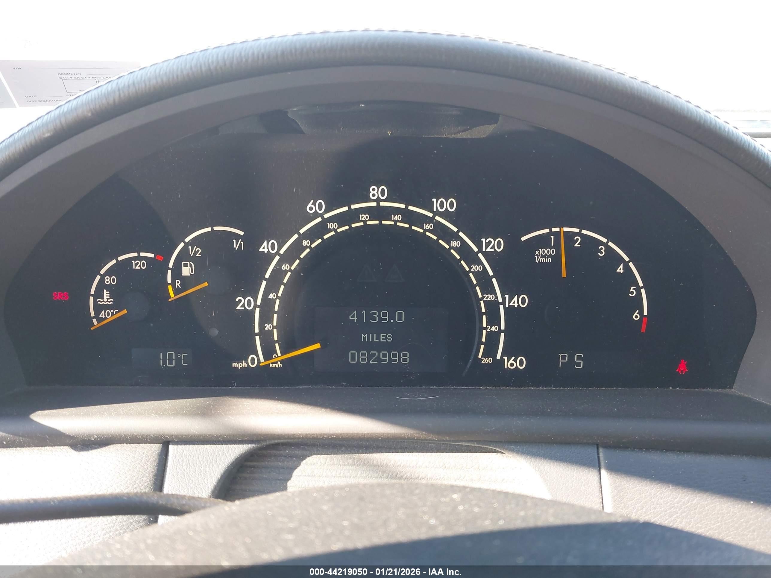 2000 Mercedes-benz Cl 500   Silver vin: WDBPJ75J6YA002278