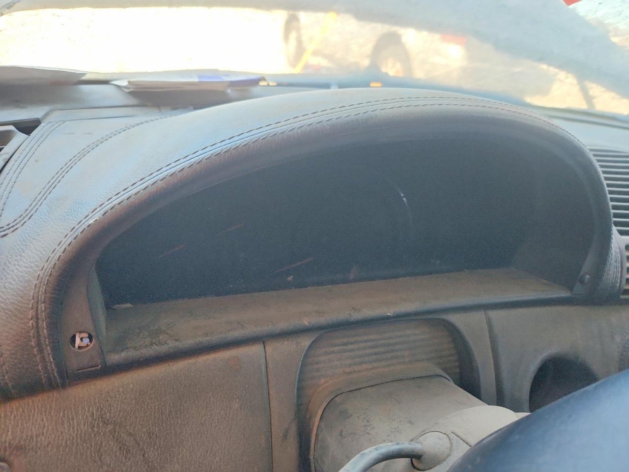 2000 Mercedes-benz Cl 500 Silver vin: WDBPJ75J7YA002337