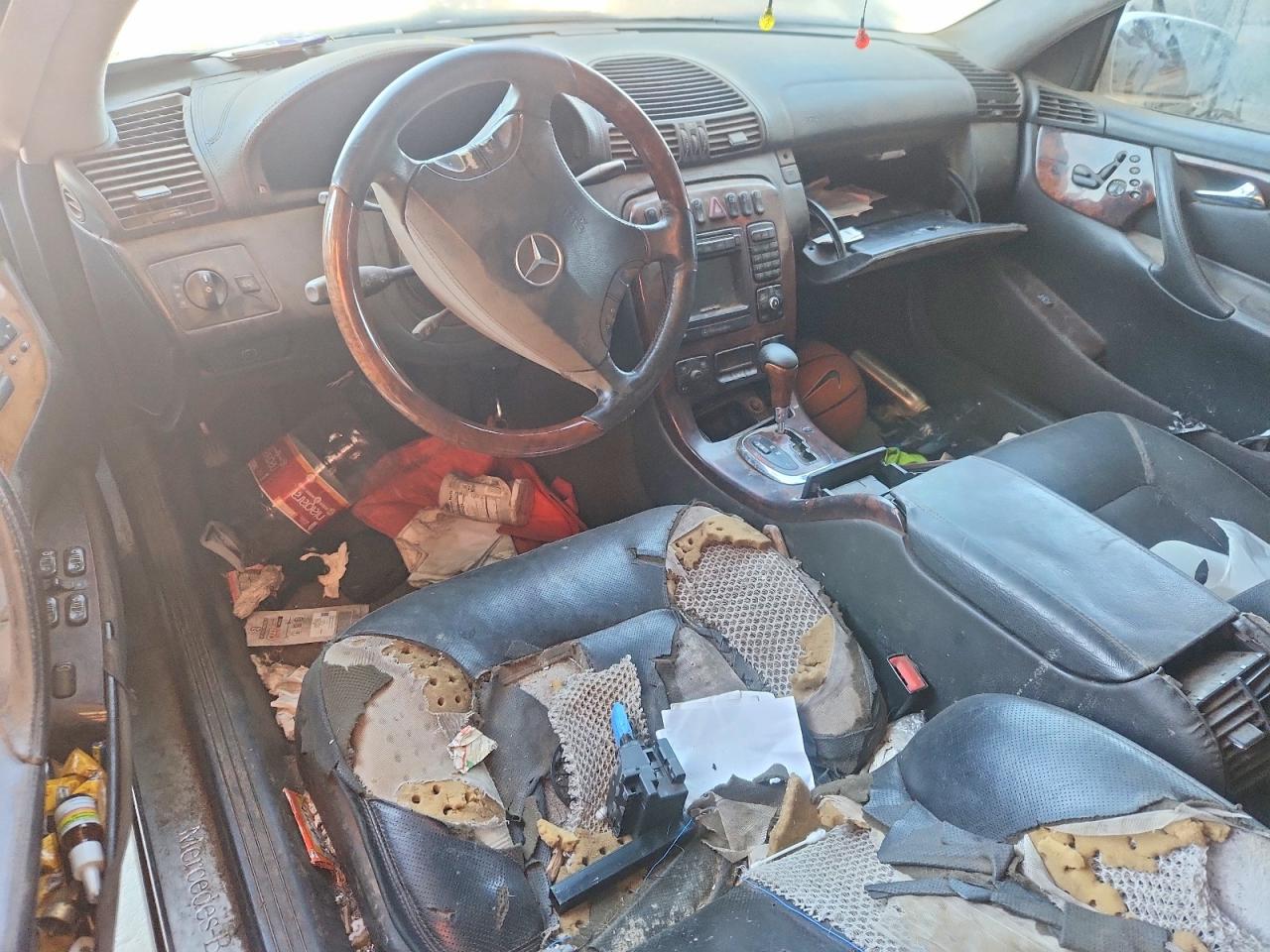 2000 Mercedes-benz Cl 500 Silver vin: WDBPJ75J7YA002337