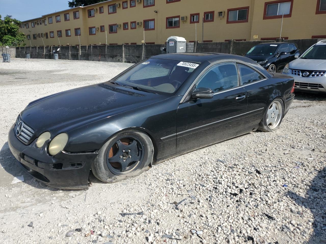 2000 Mercedes-benz Cl 500 Black vin: WDBPJ75J8YA002931
