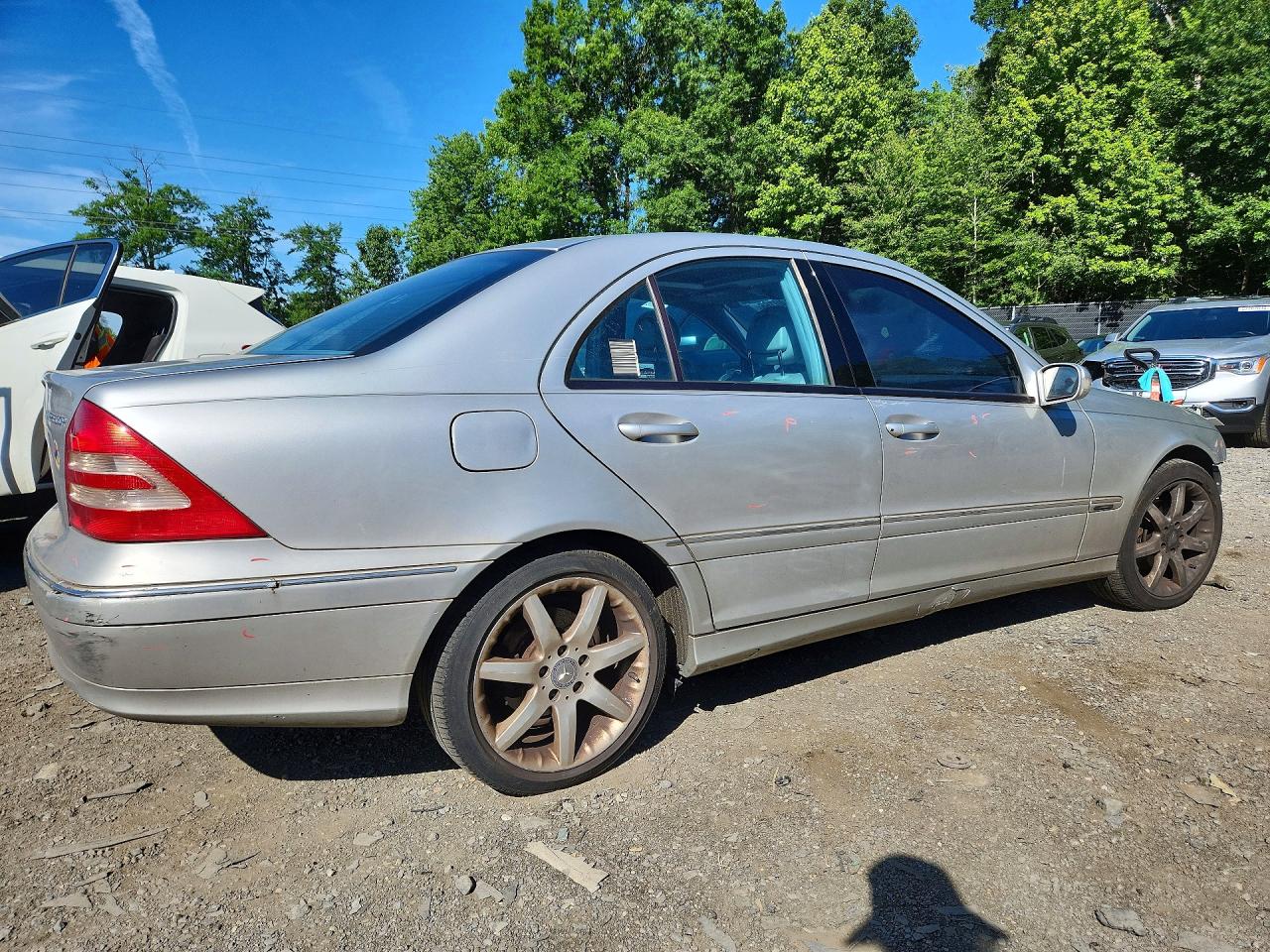 2004 Mercedes-benz C 230k Sport Sedan Серебряный vin: WDBRF40J04F459682