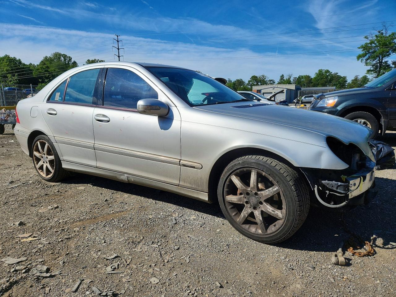 2004 Mercedes-benz C 230k Sport Sedan Серебряный vin: WDBRF40J04F459682