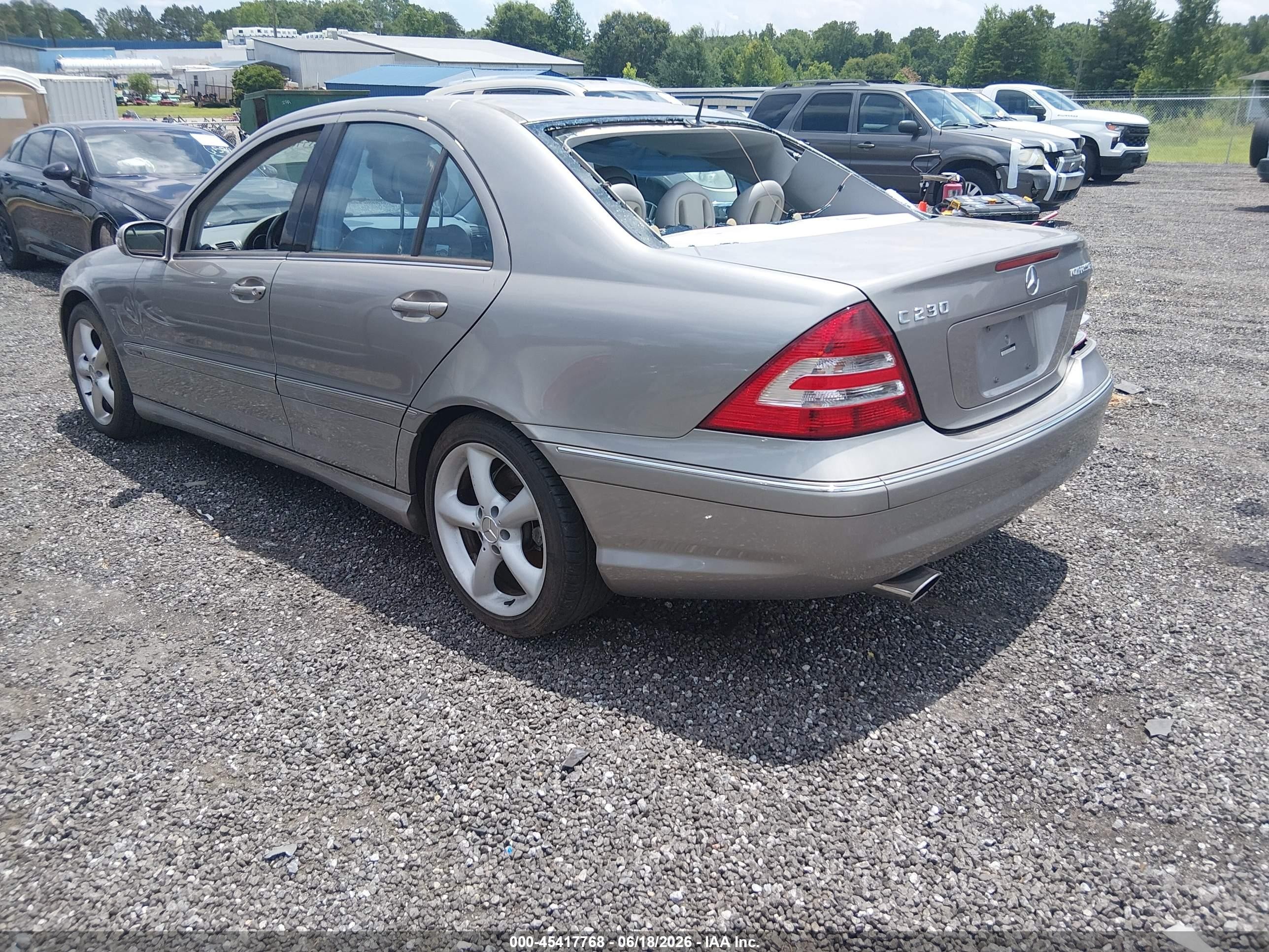 2005 Mercedes-benz C 230 Kompressor Sport Silver vin: WDBRF40J05F672617