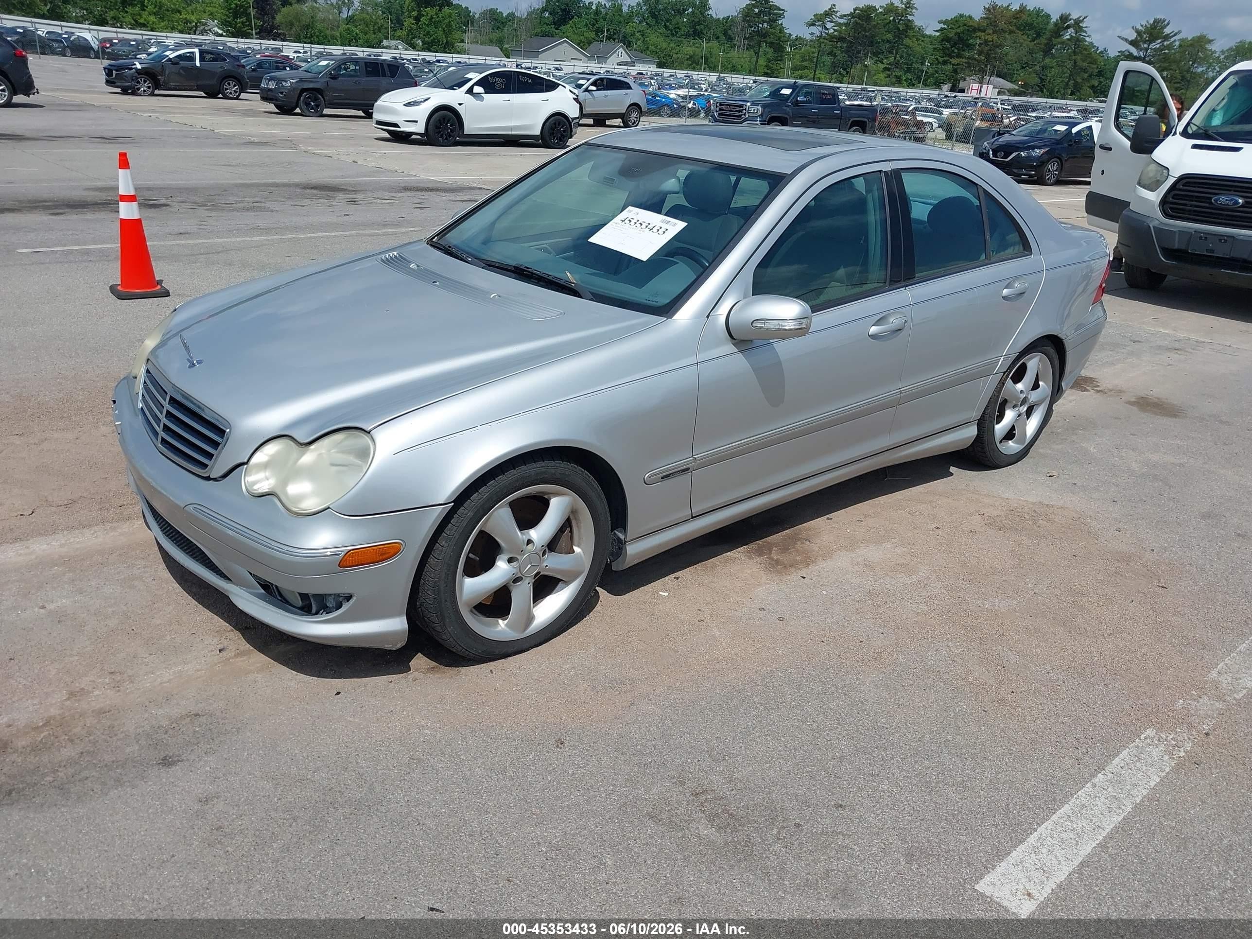 2005 Mercedes-benz C 230 Kompressor Sport Gray vin: WDBRF40J05F696884
