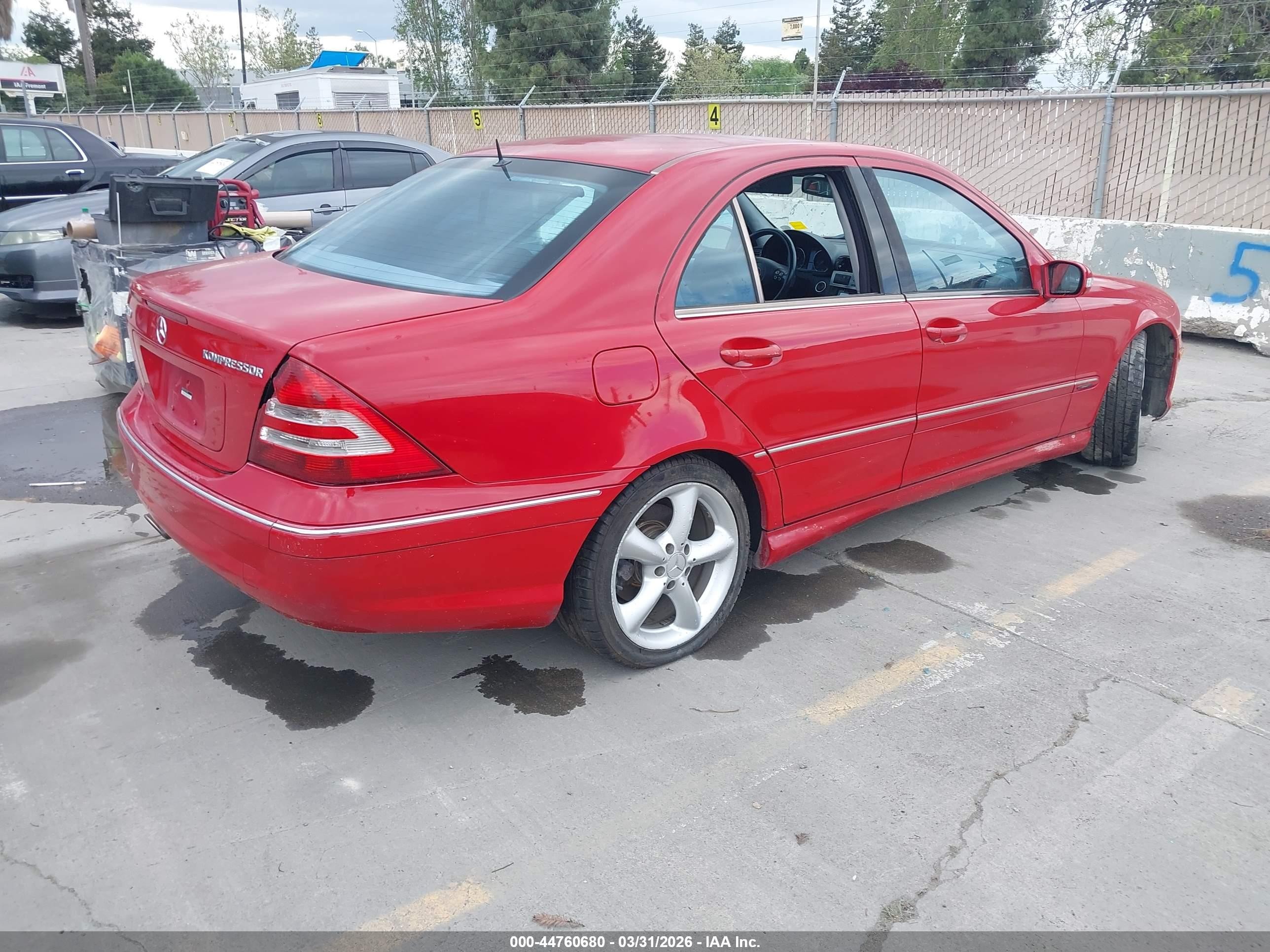 2005 Mercedes-benz C 230 Kompressor Sport Red vin: WDBRF40J05F722691