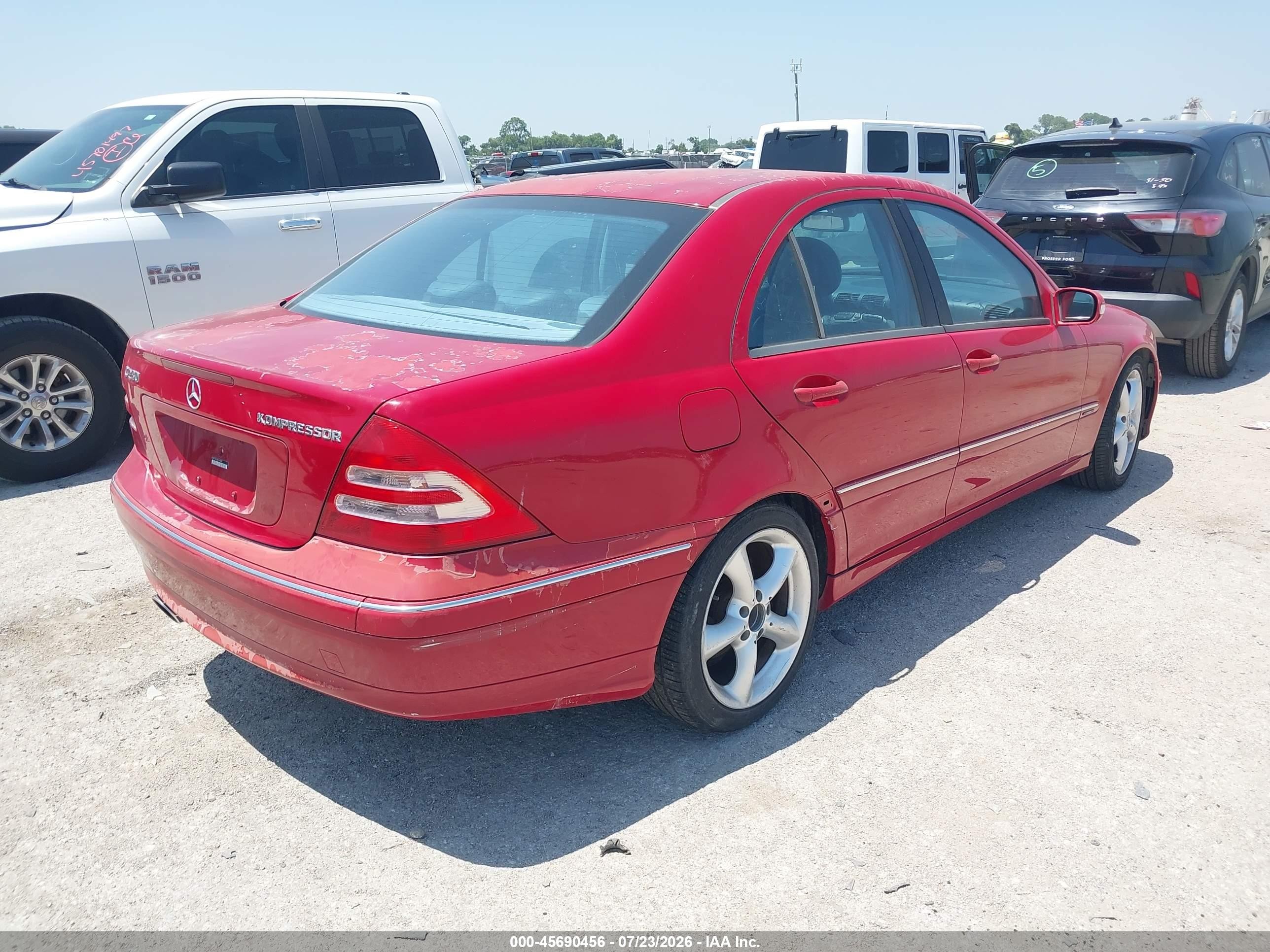 2004 Mercedes-benz C 230 Kompressor Sport/sport Красный vin: WDBRF40J14F541808