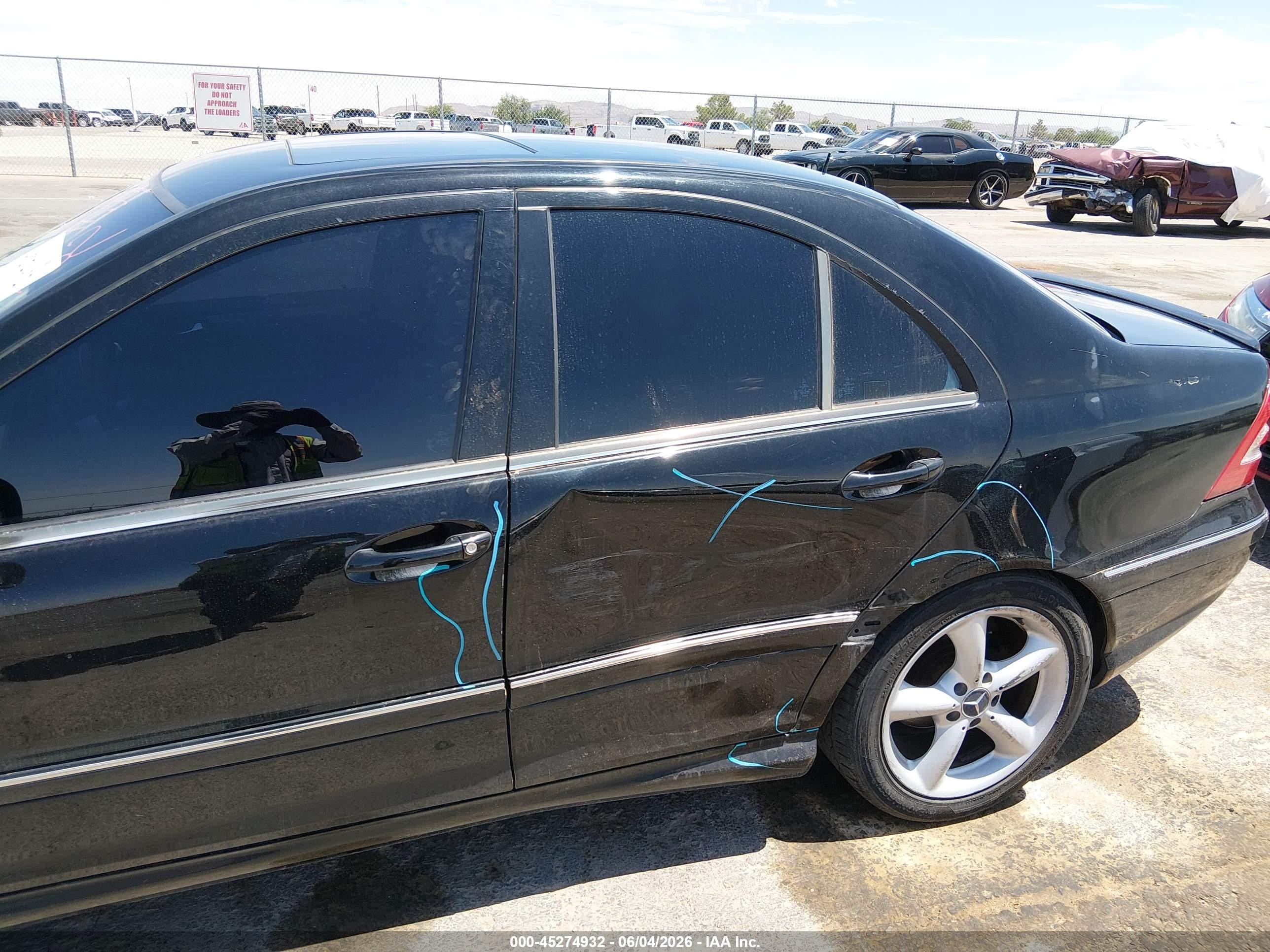 2005 Mercedes-benz C 230 Kompressor Sport Black vin: WDBRF40J15F657480