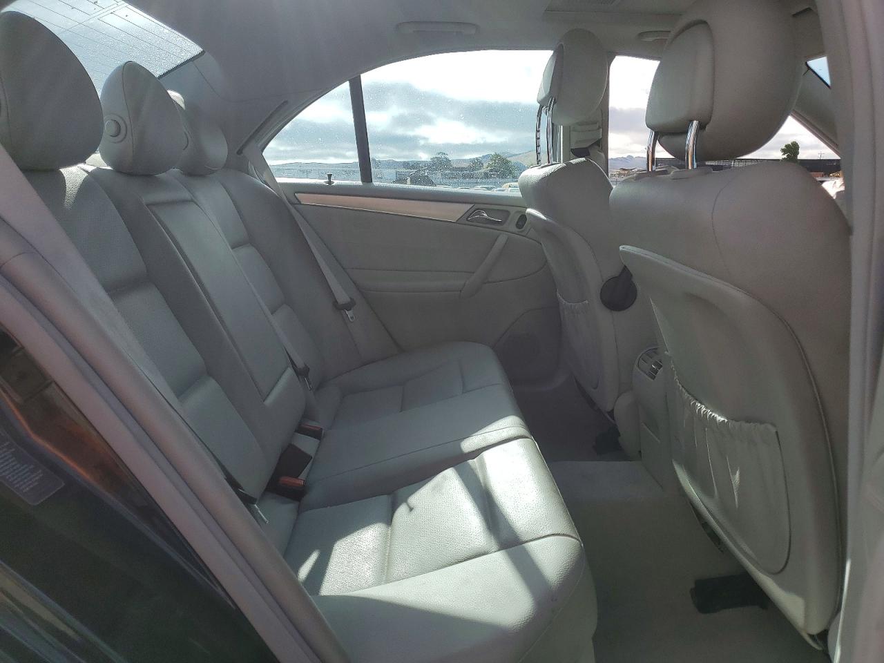 2005 Mercedes-benz C 230k Sport Sedan Синий vin: WDBRF40J15F715667