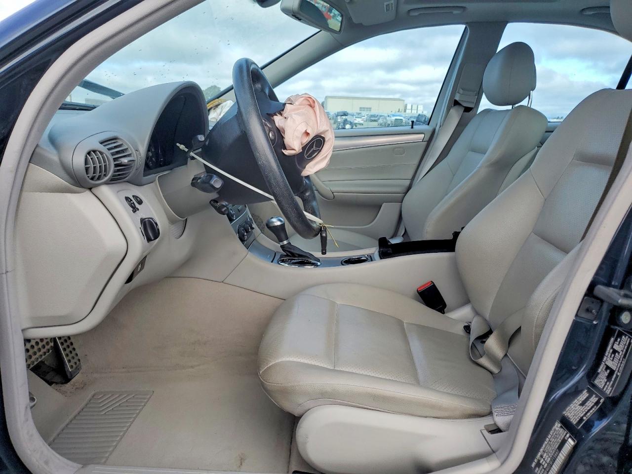 2005 Mercedes-benz C 230k Sport Sedan Синий vin: WDBRF40J15F715667