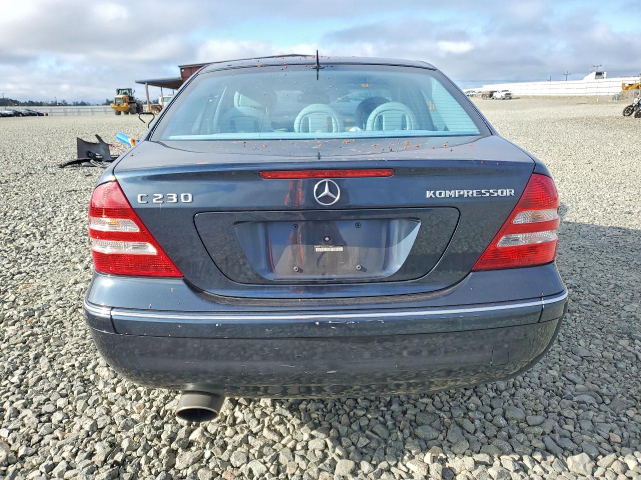 2005 Mercedes-benz C 230k Sport Sedan Синий vin: WDBRF40J15F715667