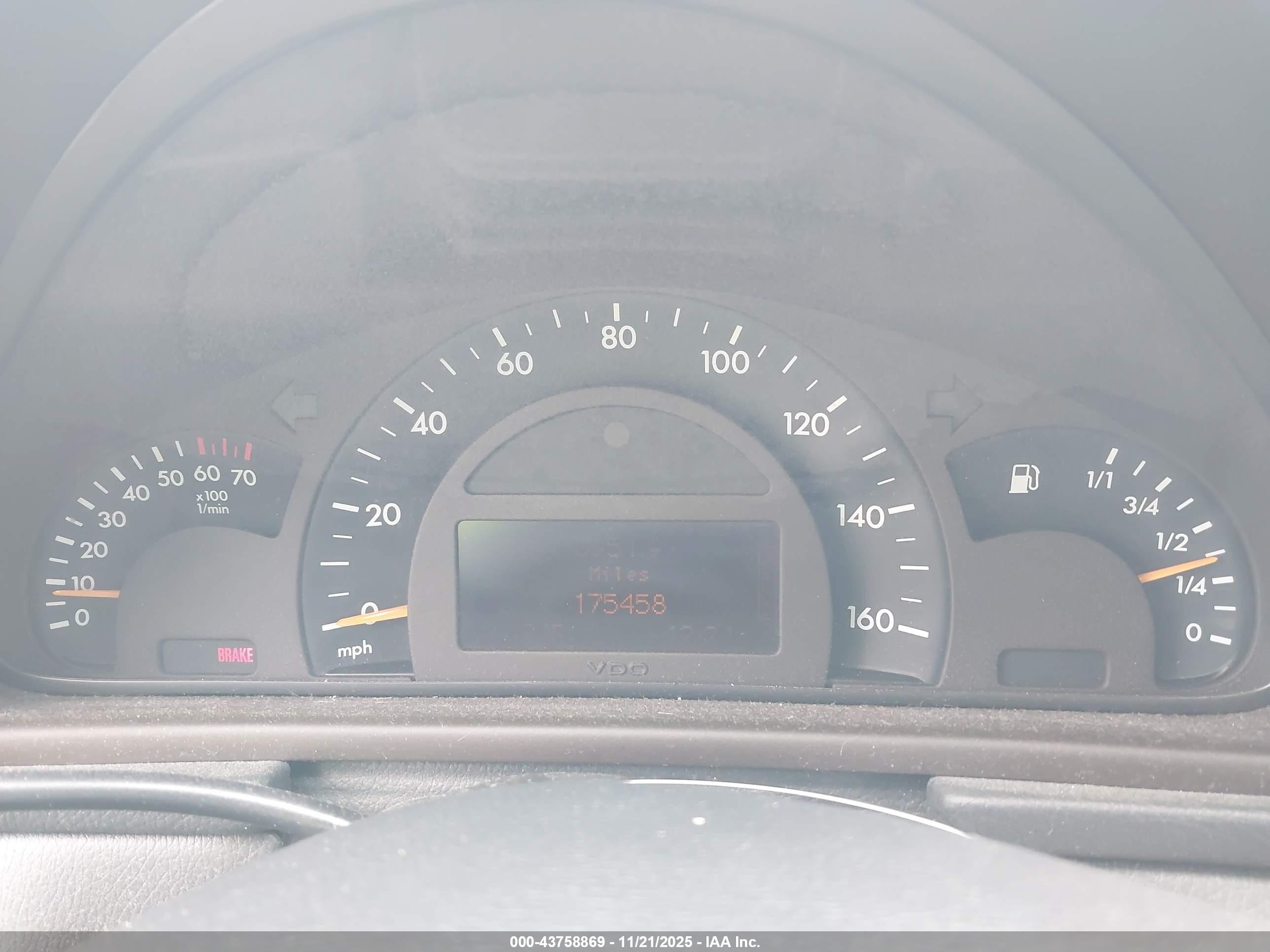 2004 Mercedes-benz C 230 Kompressor Sport/sport Черный vin: WDBRF40J24A556752
