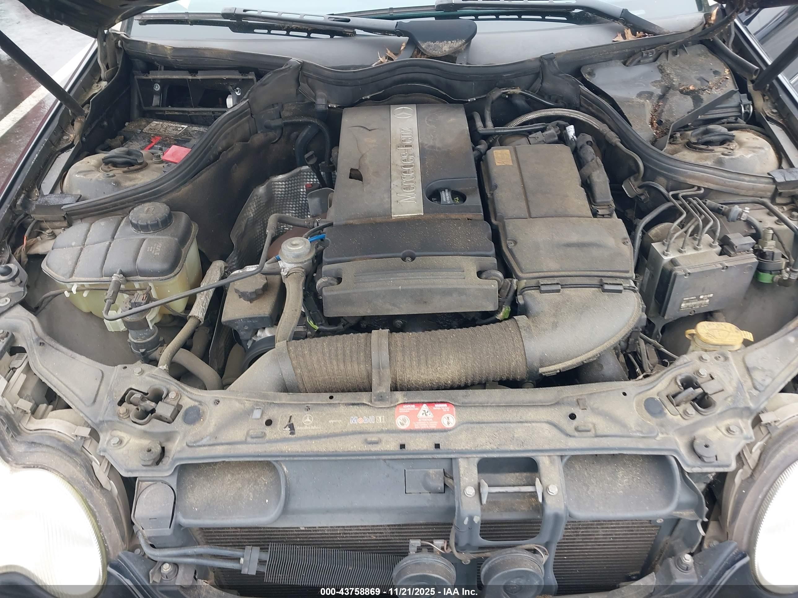 2004 Mercedes-benz C 230 Kompressor Sport/sport Черный vin: WDBRF40J24A556752