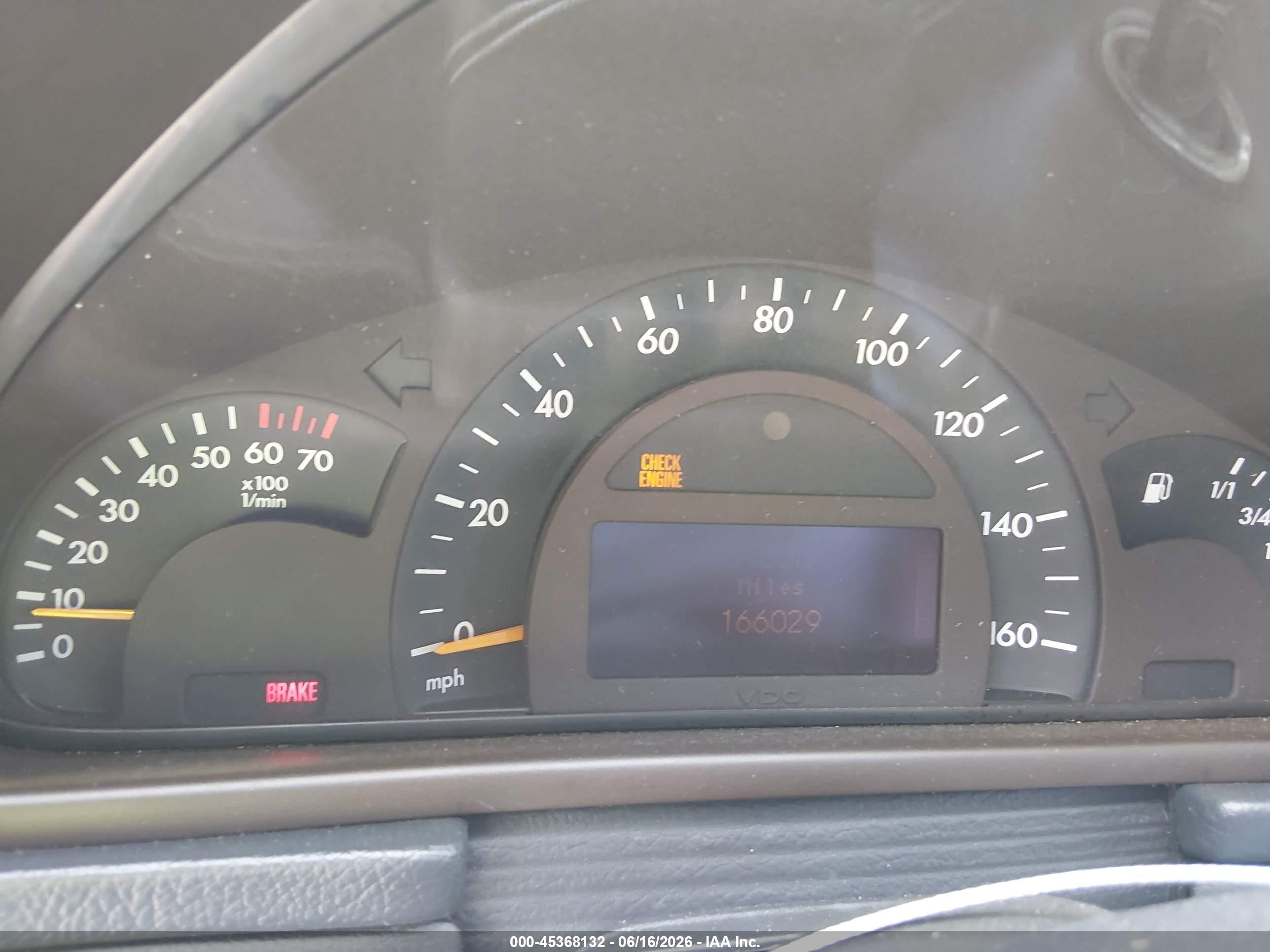 2004 Mercedes-benz C 230 Kompressor Sport/sport Серый vin: WDBRF40J24F502757