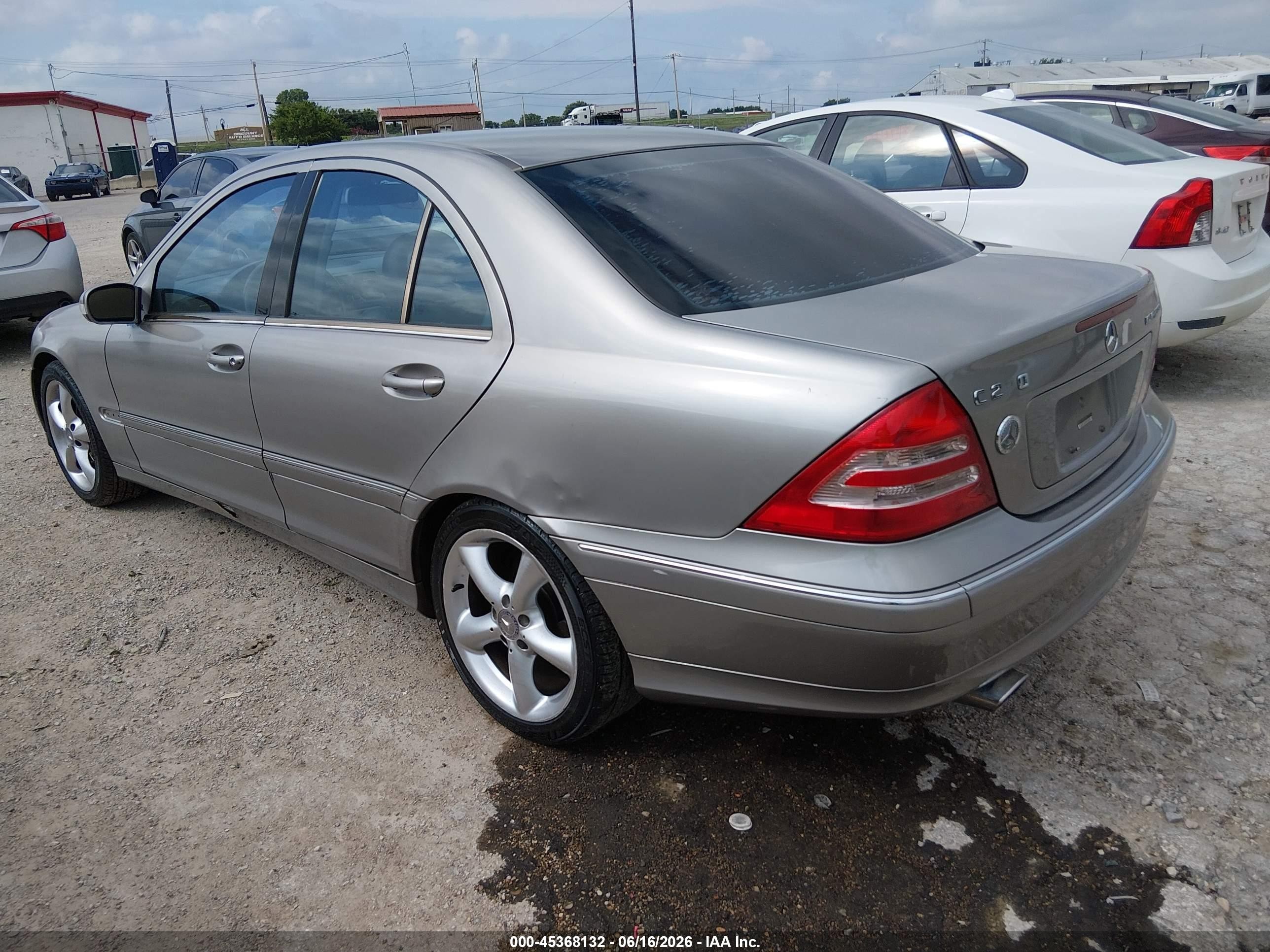 2004 Mercedes-benz C 230 Kompressor Sport/sport Серый vin: WDBRF40J24F502757