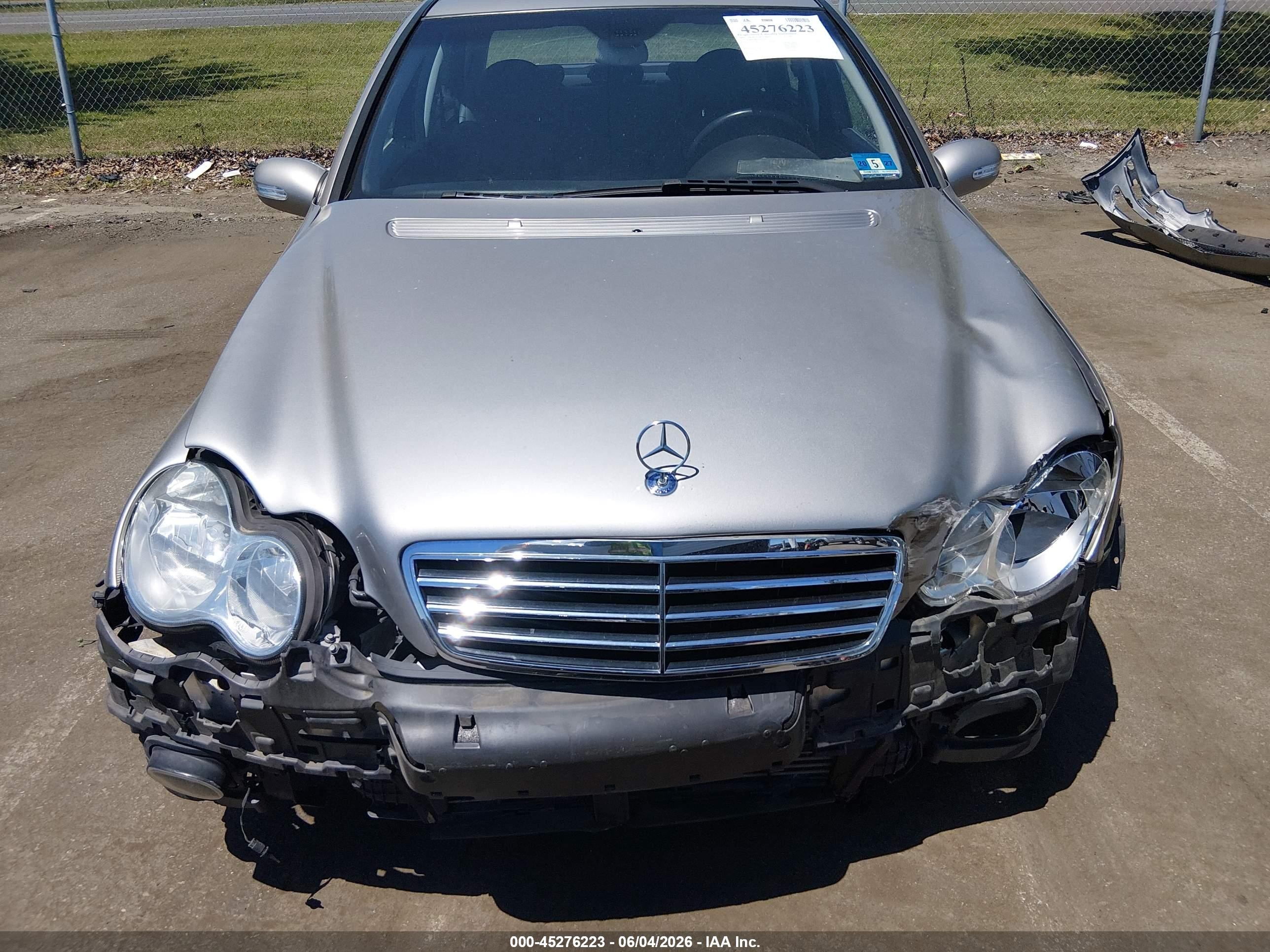 2005 Mercedes-benz C 230 Kompressor Sport Silver vin: WDBRF40J25A685169