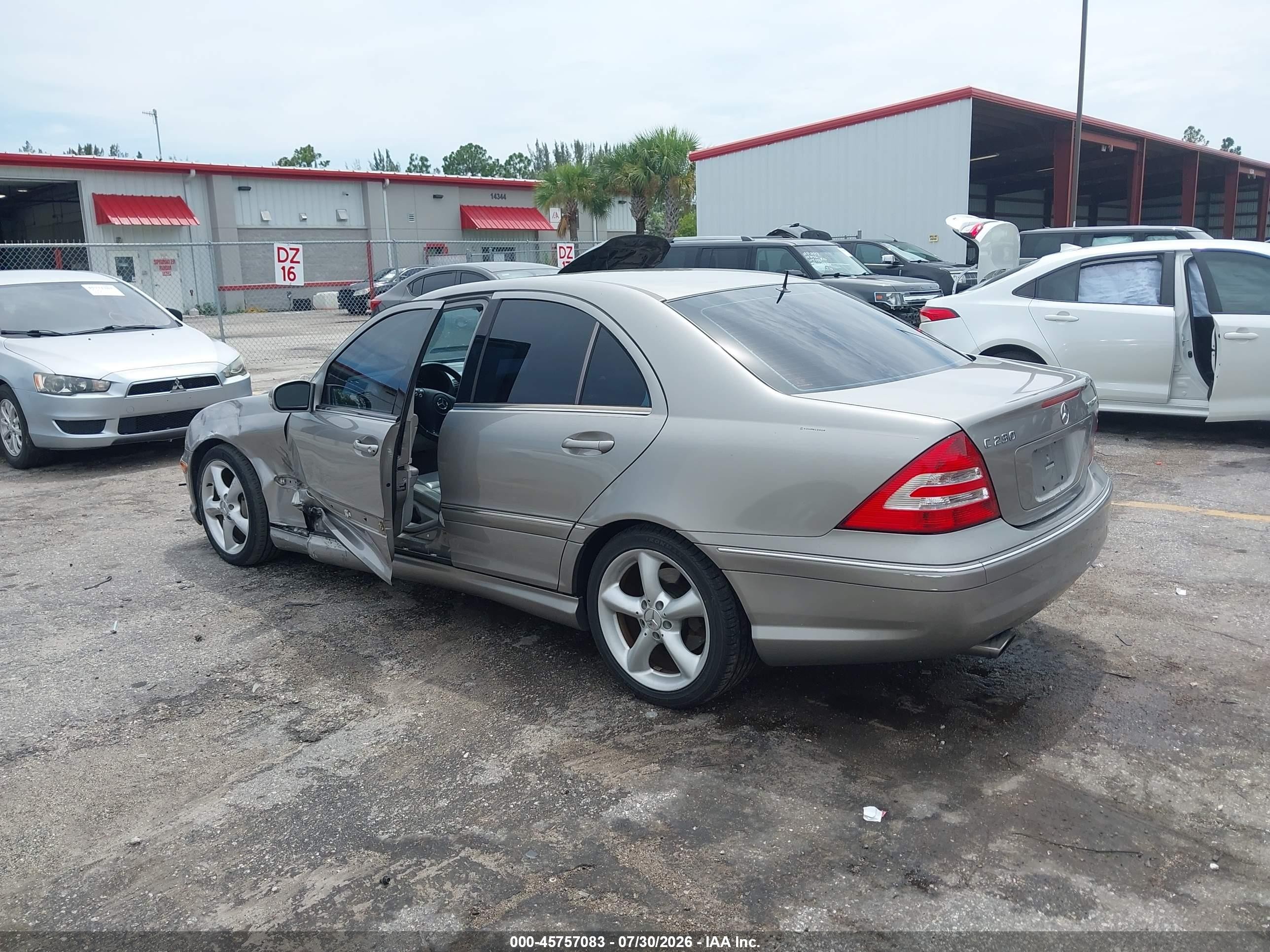 2005 Mercedes-benz C 230 Kompressor Sport Gold vin: WDBRF40J25F603315