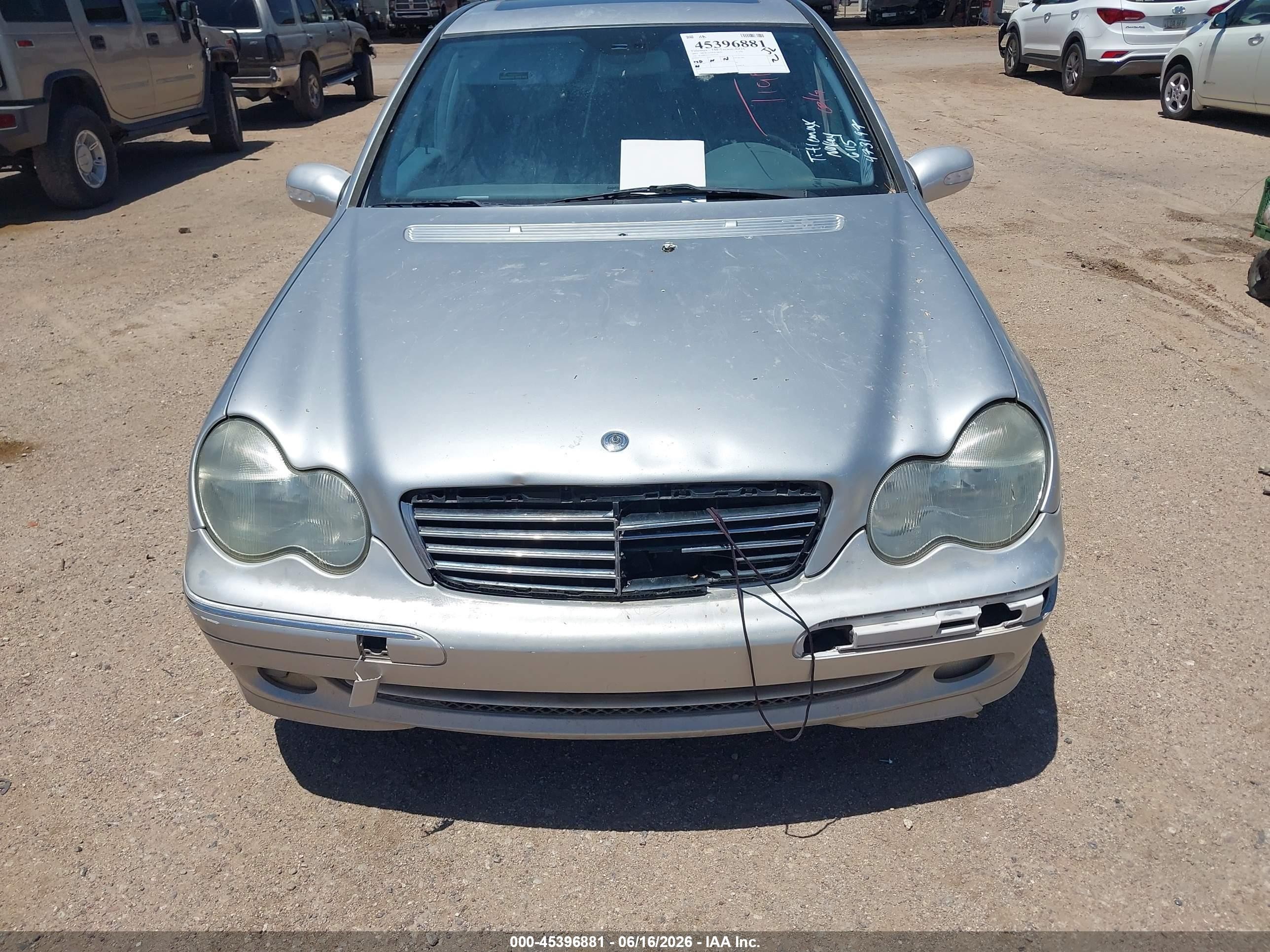 2003 Mercedes-benz C 230 Kompressor Sport Серебряный vin: WDBRF40J33A473197