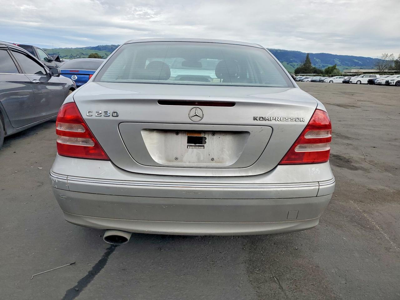 2004 Mercedes-benz C 230k Sport Sedan Серебряный vin: WDBRF40J34F531474