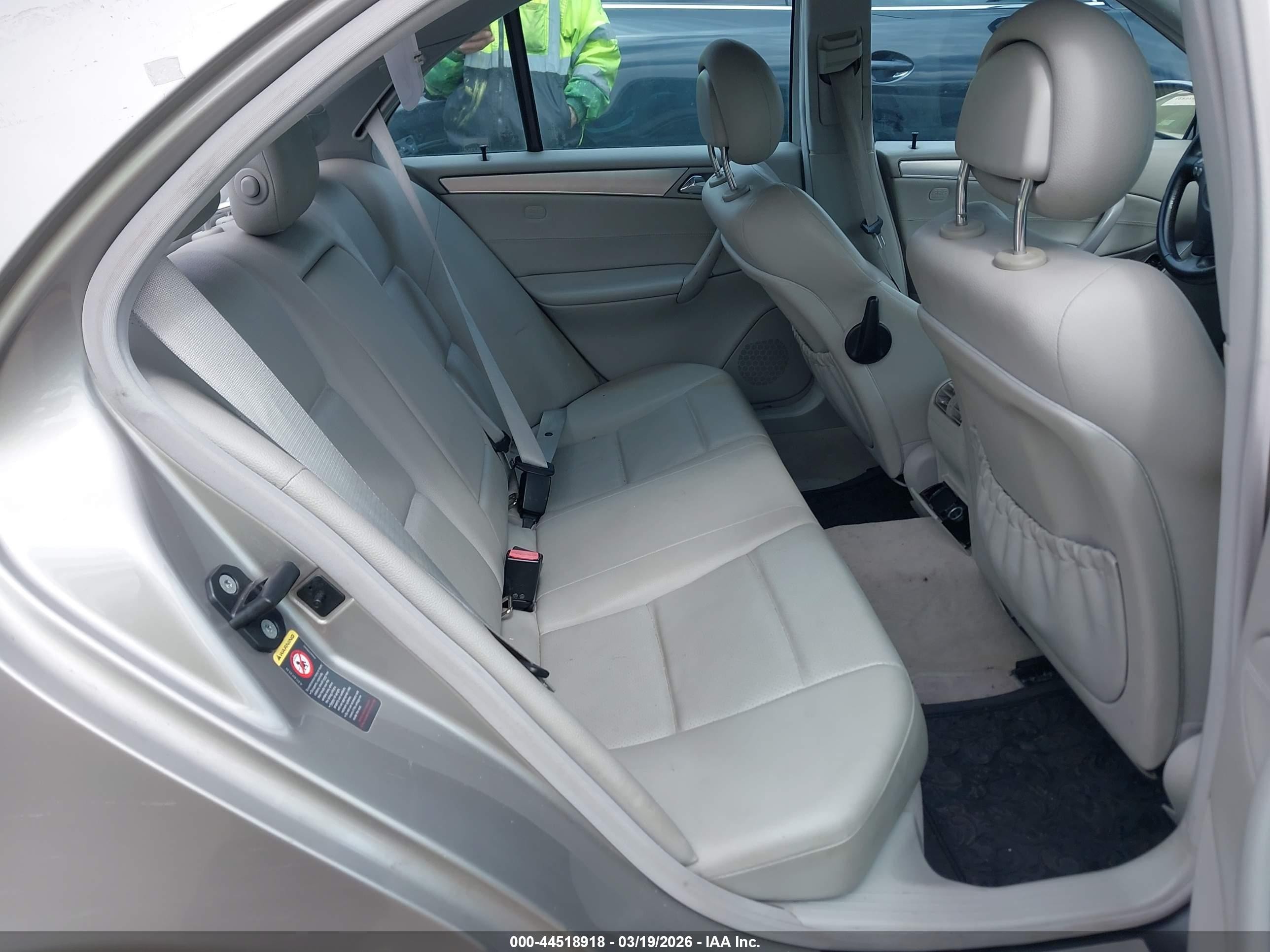 2005 Mercedes-benz C 230 Kompressor Sport Gold vin: WDBRF40J35F665659