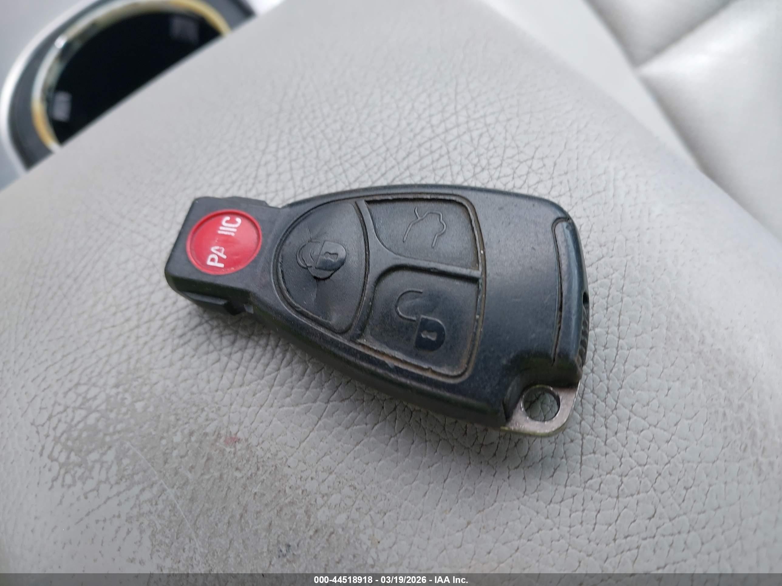 2005 Mercedes-benz C 230 Kompressor Sport Gold vin: WDBRF40J35F665659