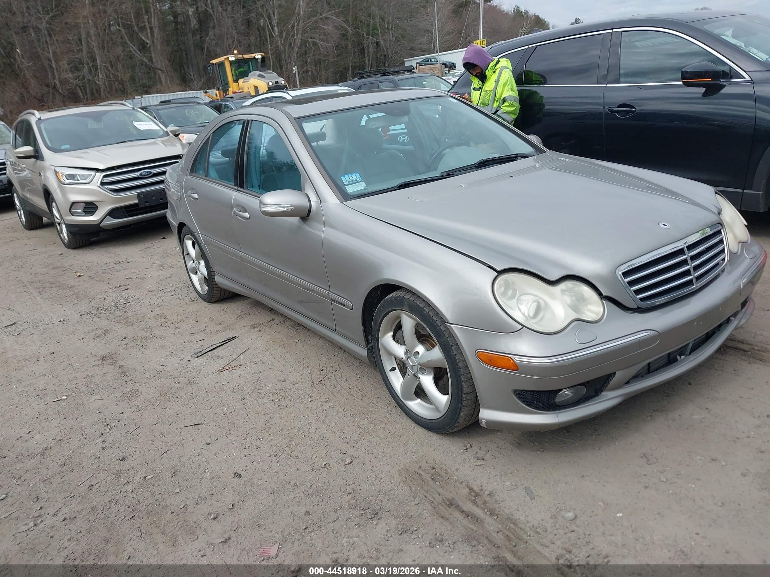 2005 Mercedes-benz C 230 Kompressor Sport Gold vin: WDBRF40J35F665659
