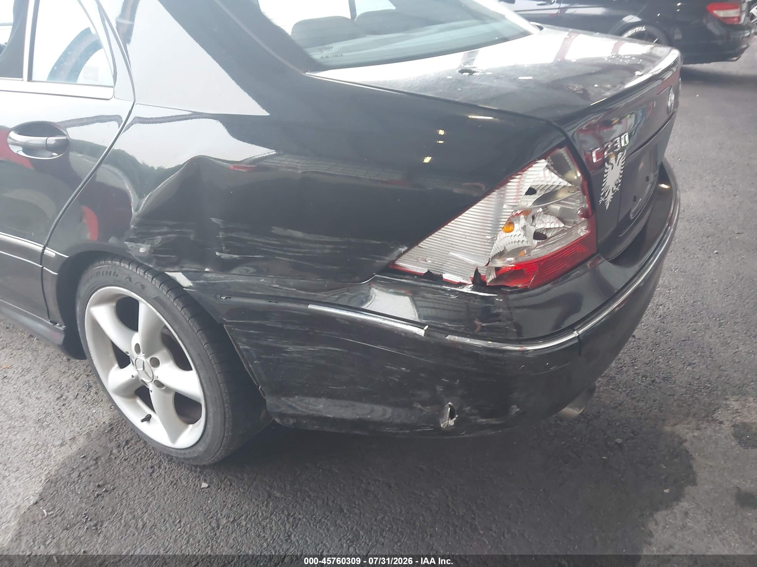 2005 Mercedes-benz C 230 Kompressor Sport Black vin: WDBRF40J35F711622