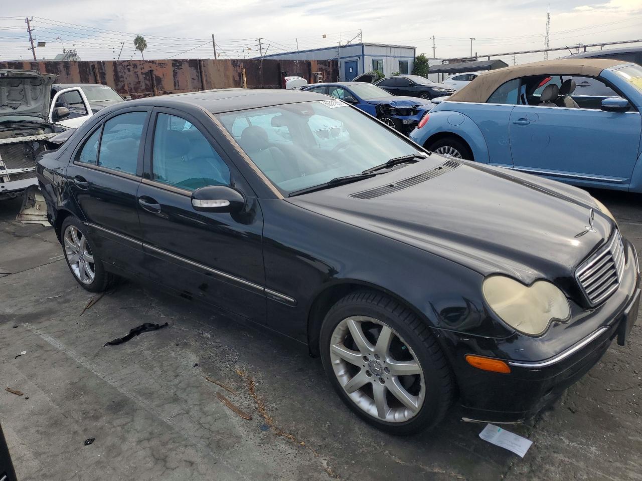 2004 Mercedes-benz C 230k Sport Sedan Черный vin: WDBRF40J44A568238