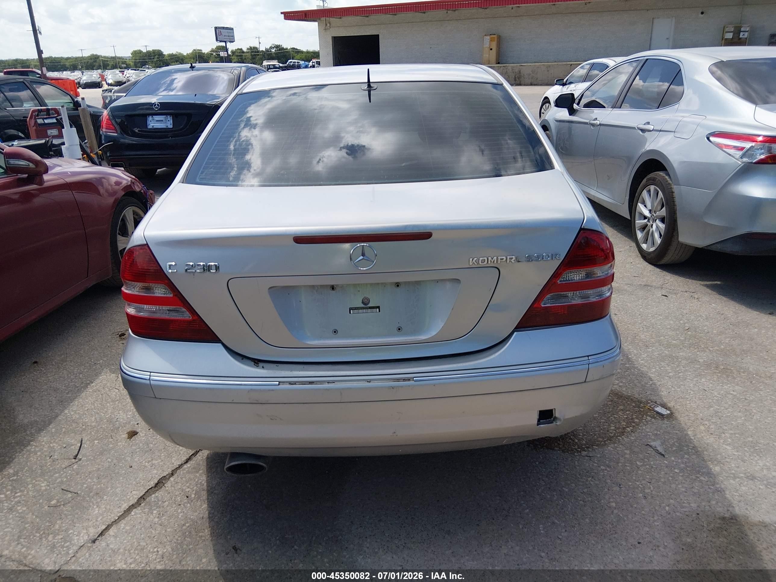 2005 Mercedes-benz C 230 Kompressor Sport Blue vin: WDBRF40J45F670336